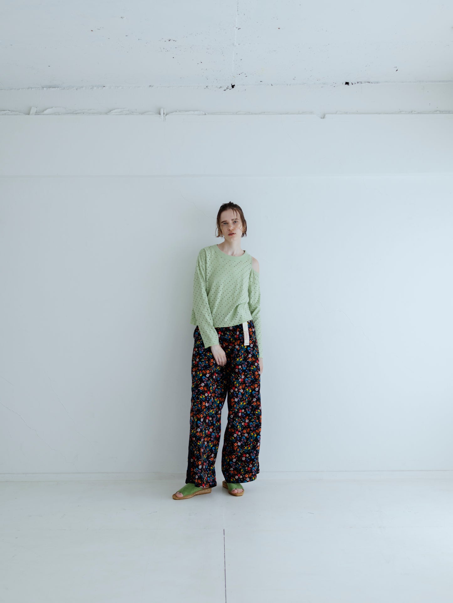 SIDE LINE WIDE PANTS (FLOWER)