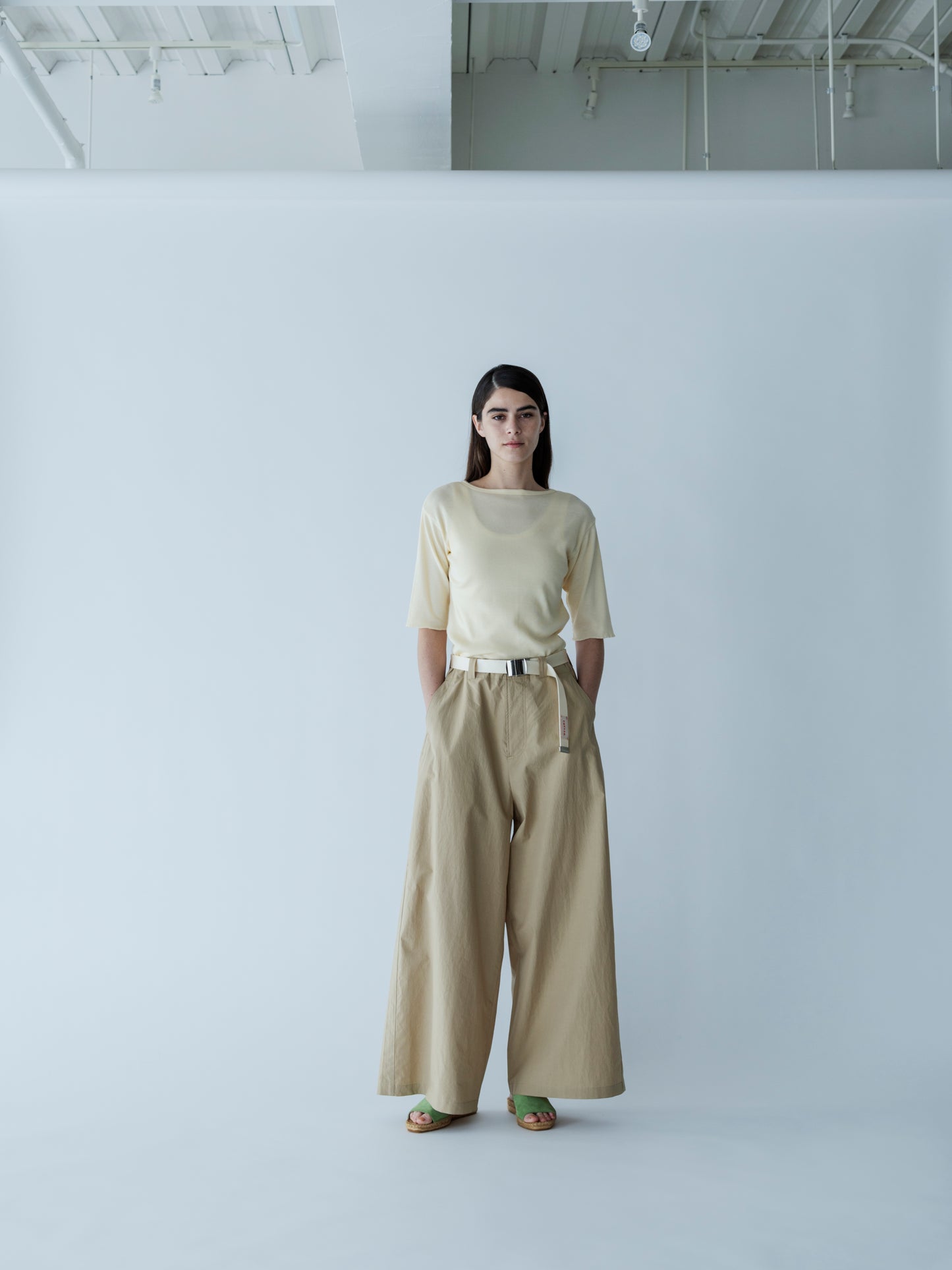 SIDE LINE WIDE PANTS