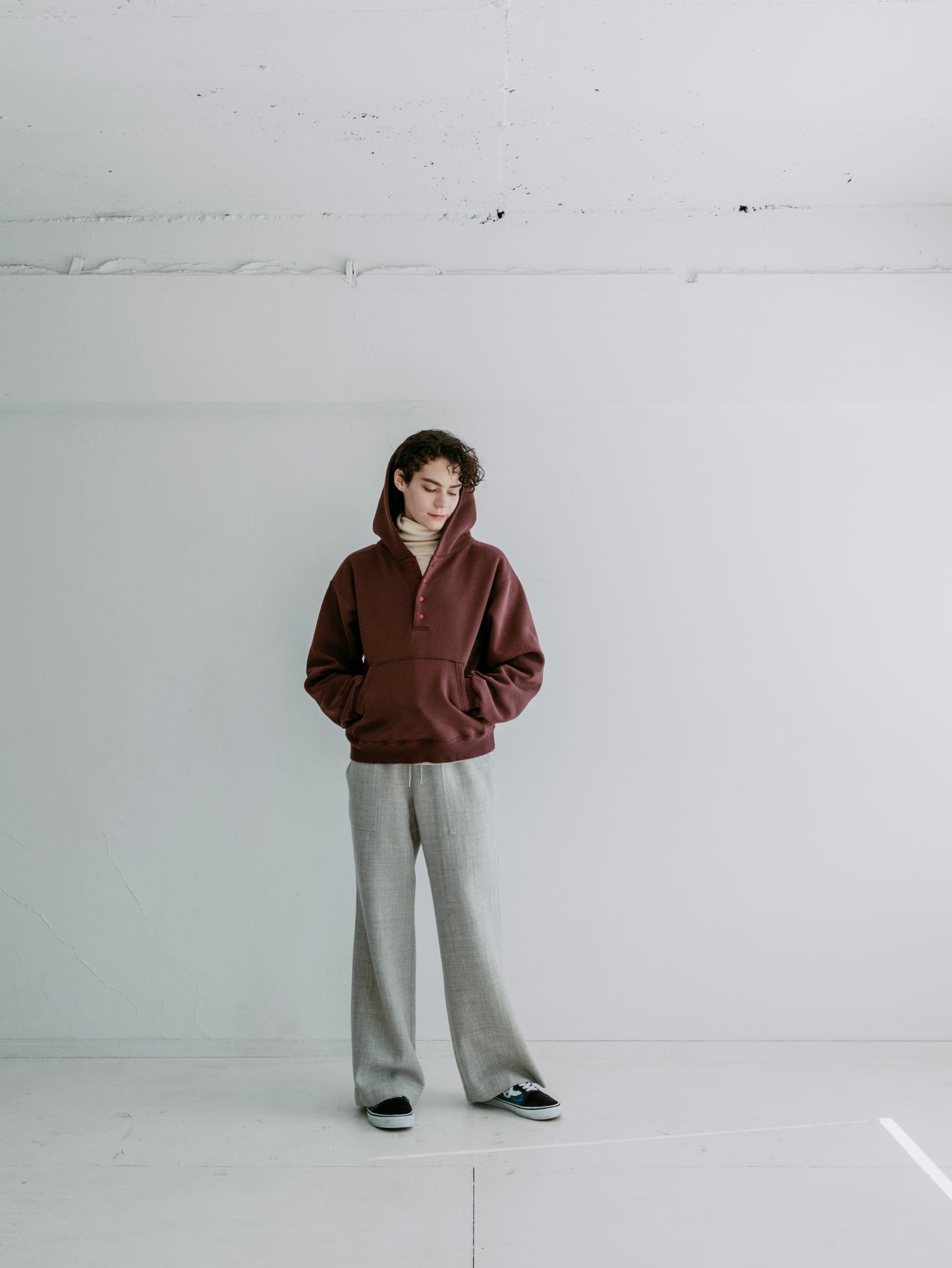HALF BUTTON HOODIE (BRUSHED LINING)