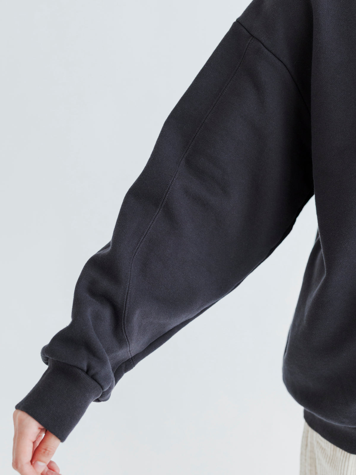 SWITCHING PATTERN SWEAT (BRUSHED LINING)