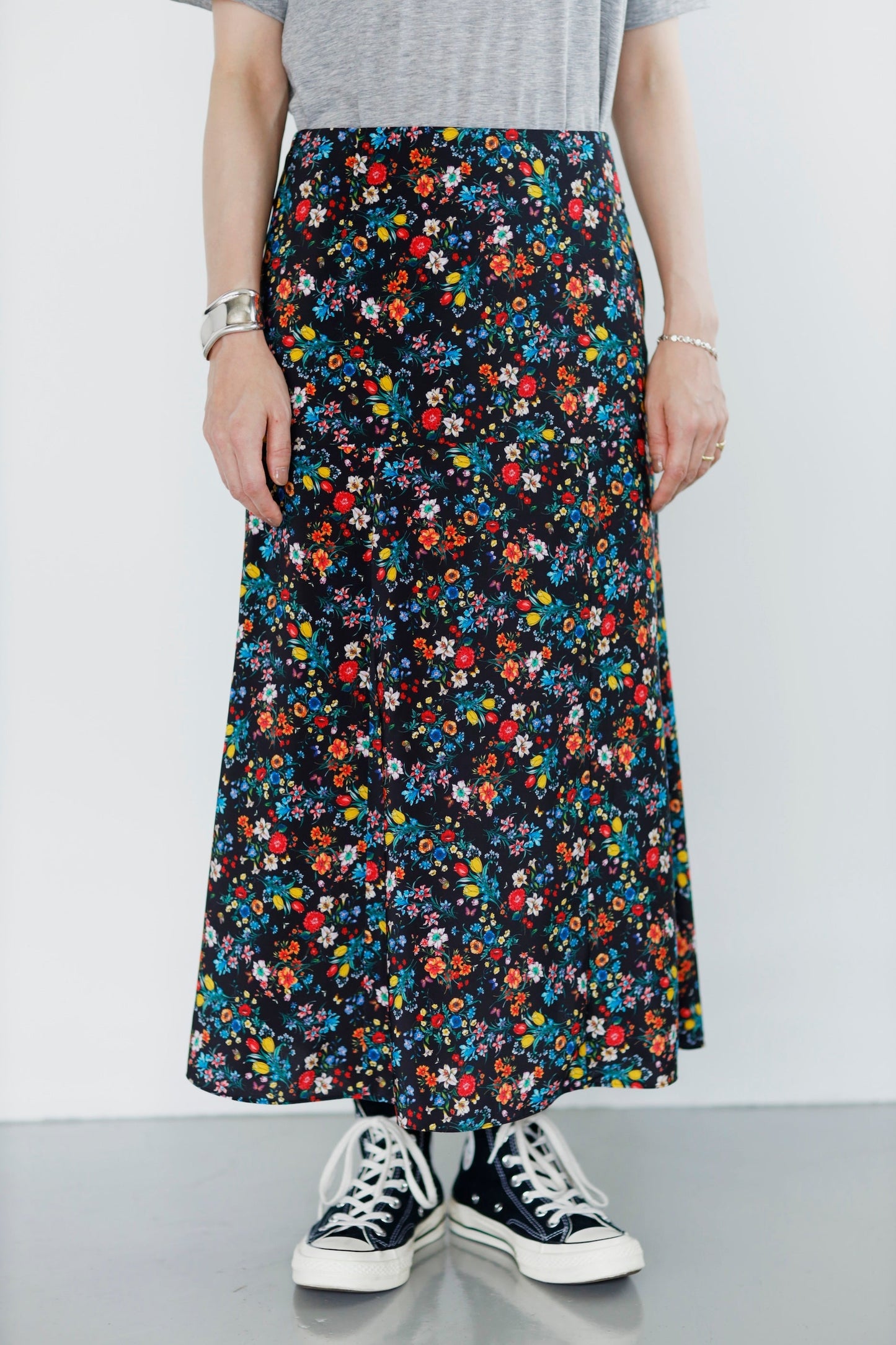 BEAUTIFUL SKIRT (FLOWER)