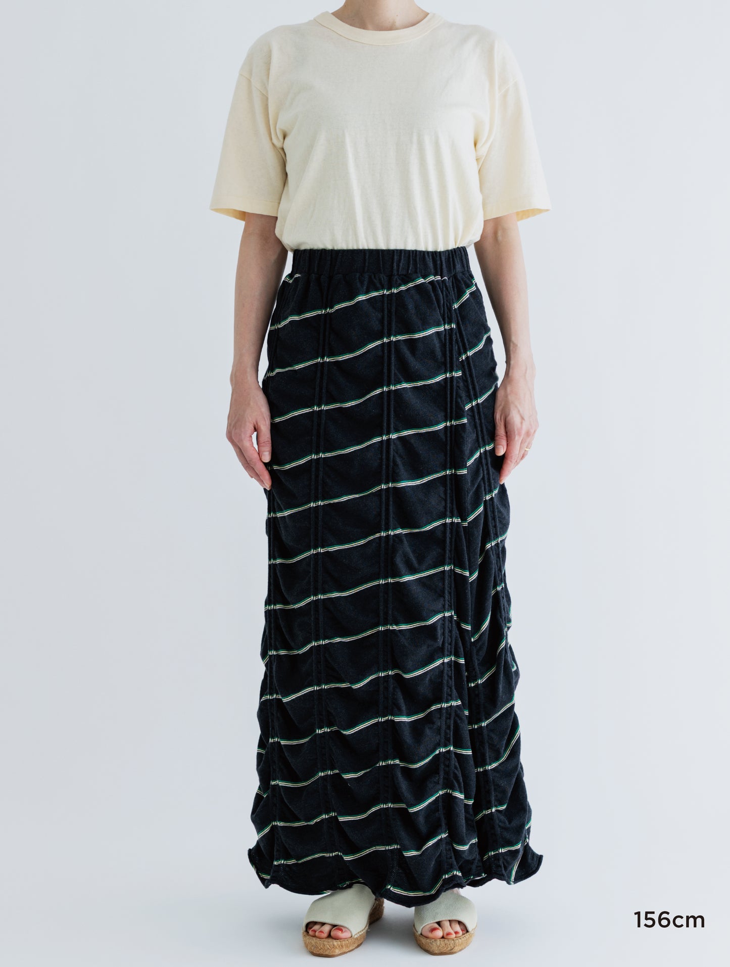 TUCKED JACQUARD BORDER SKIRT