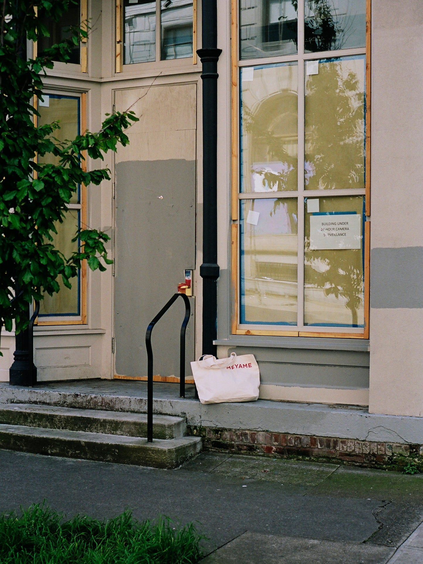 MEYAME CANVAS BIG TOTE