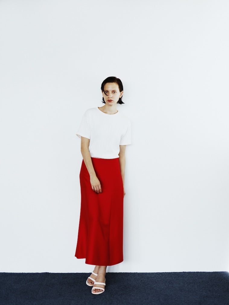 EMBROIDERED TEE