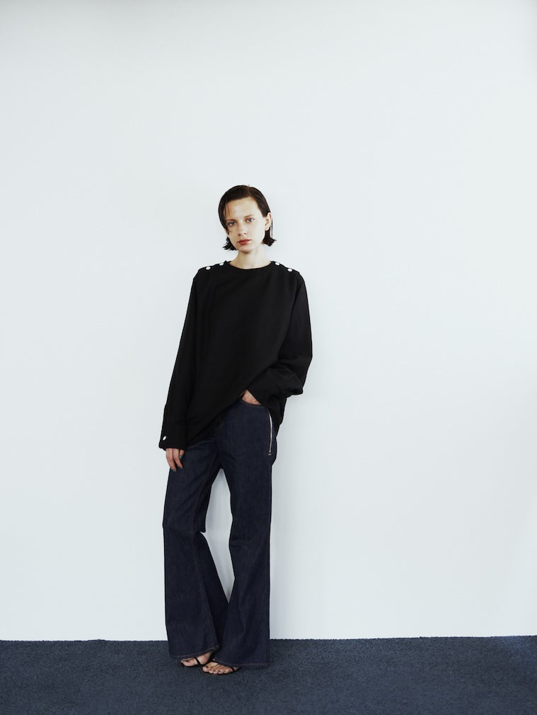 LINEN CREW NECK BLOUSE