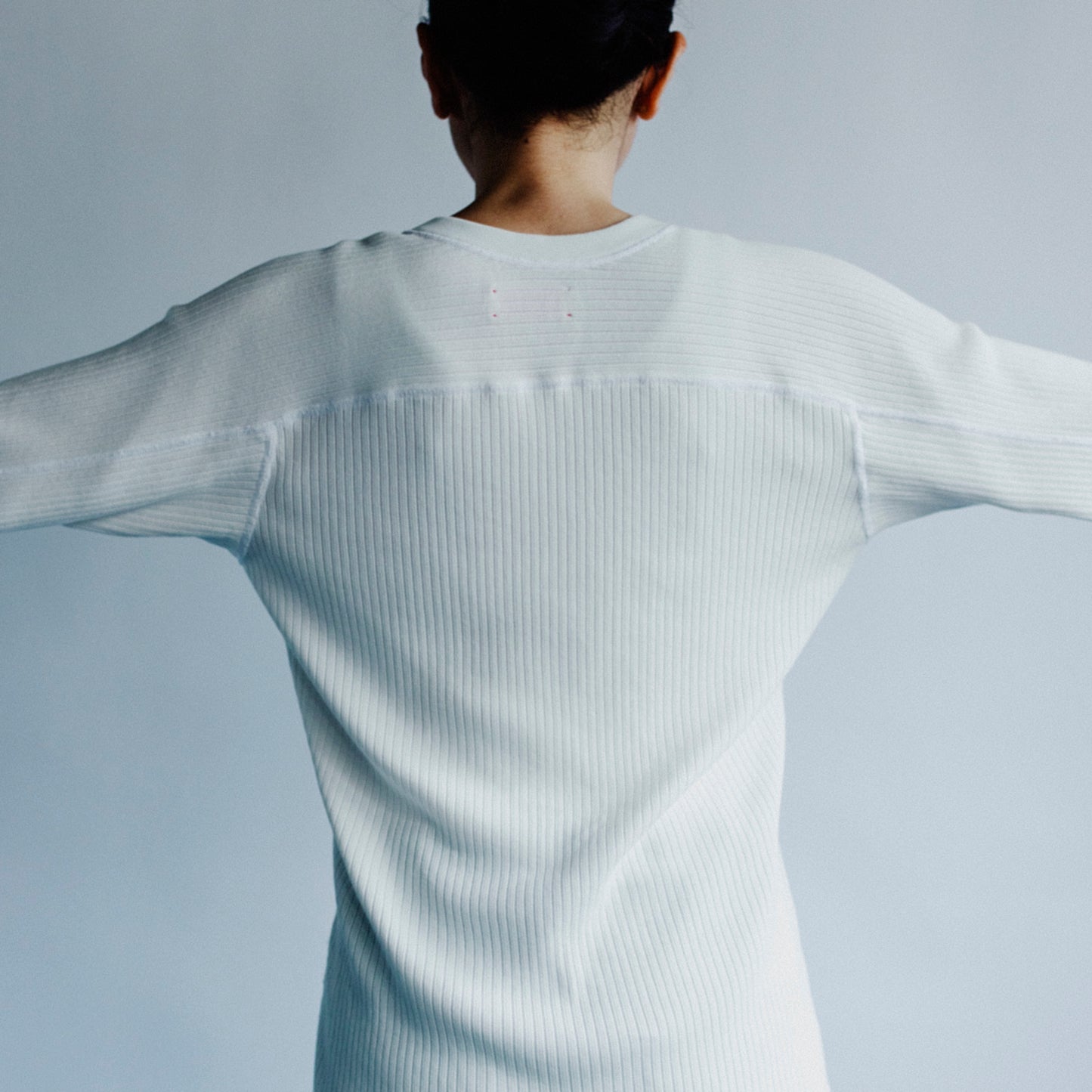 OBLONG NECK RIB PULLOVER
