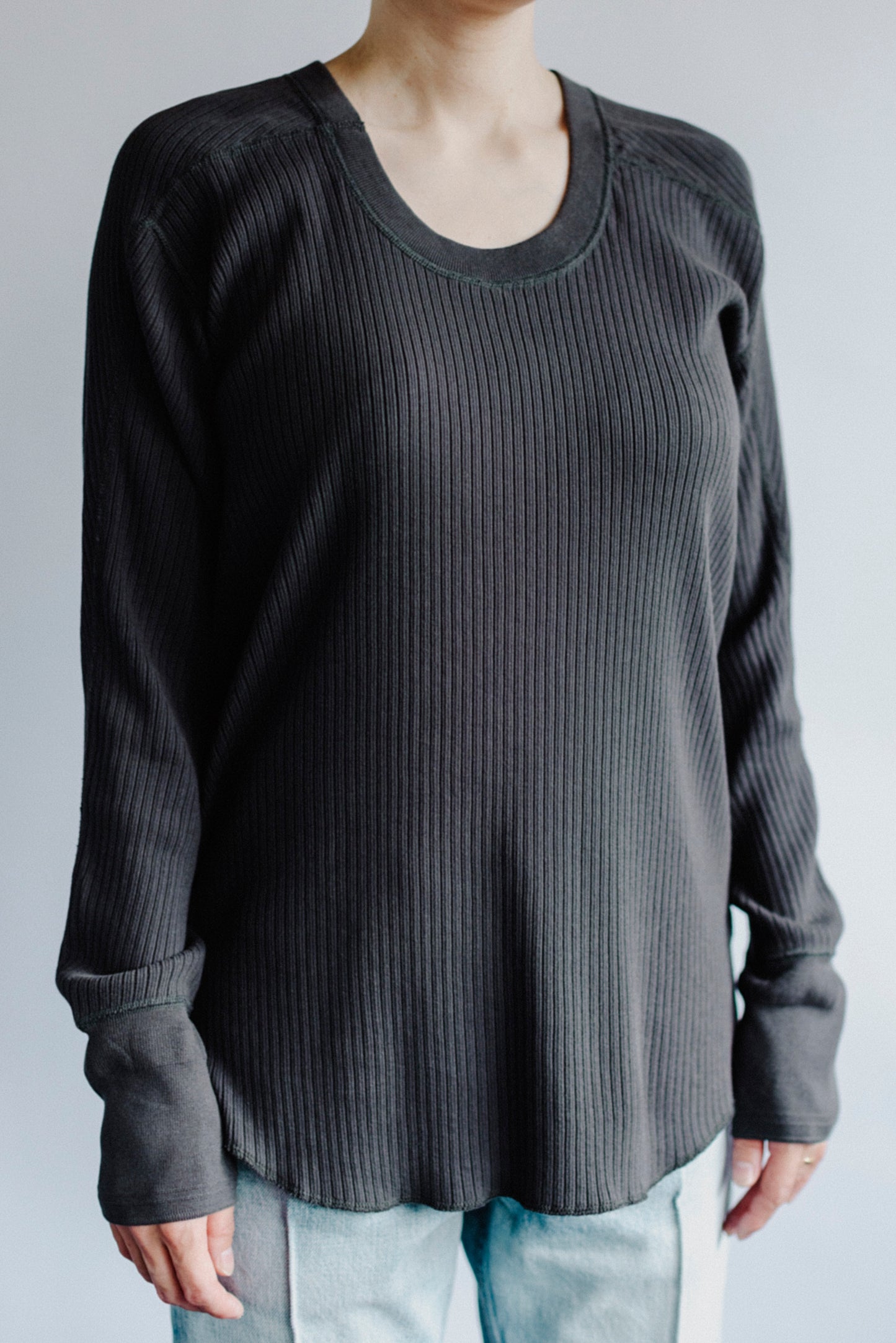 OBLONG NECK RIB PULLOVER