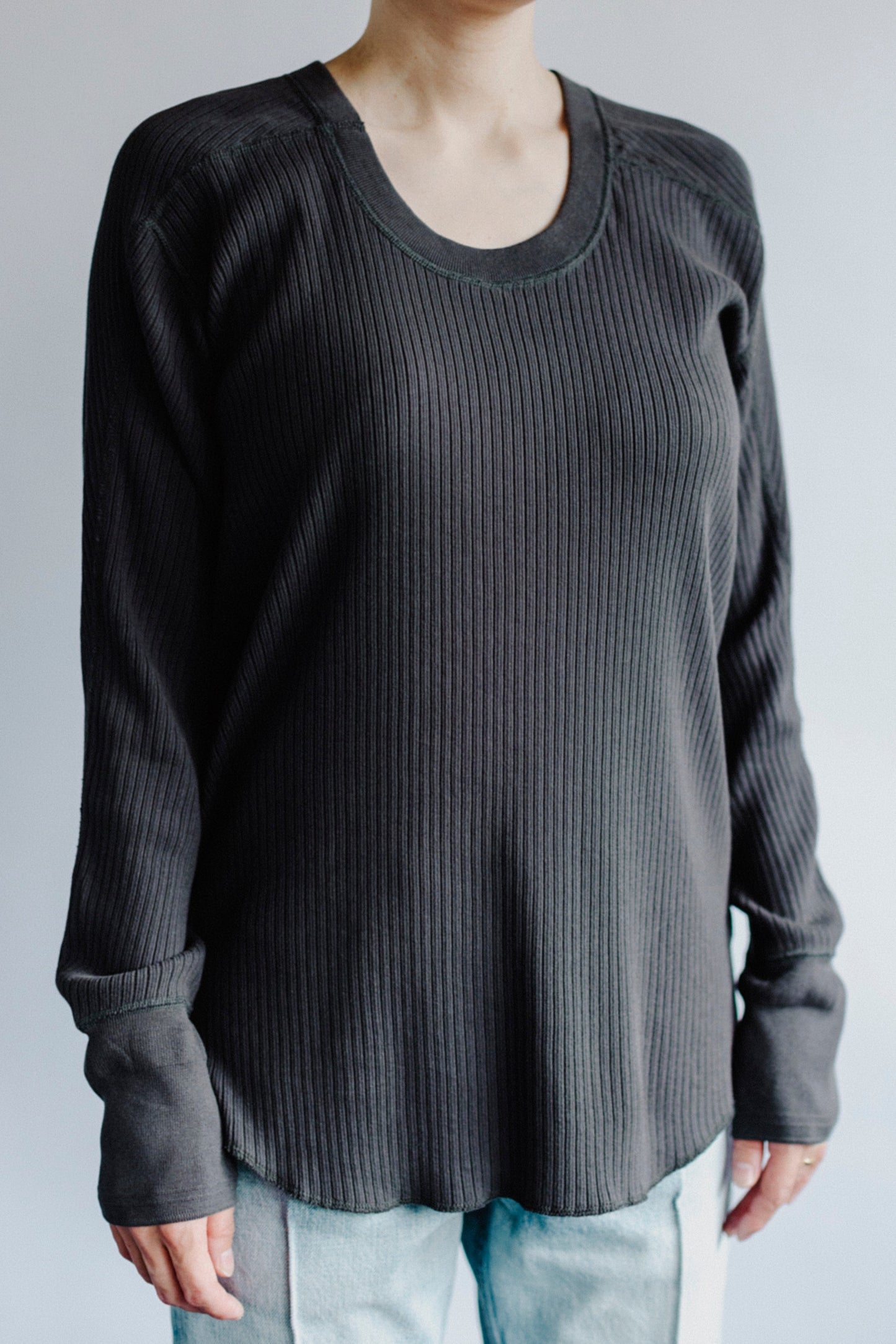 OBLONG NECK RIB PULLOVER