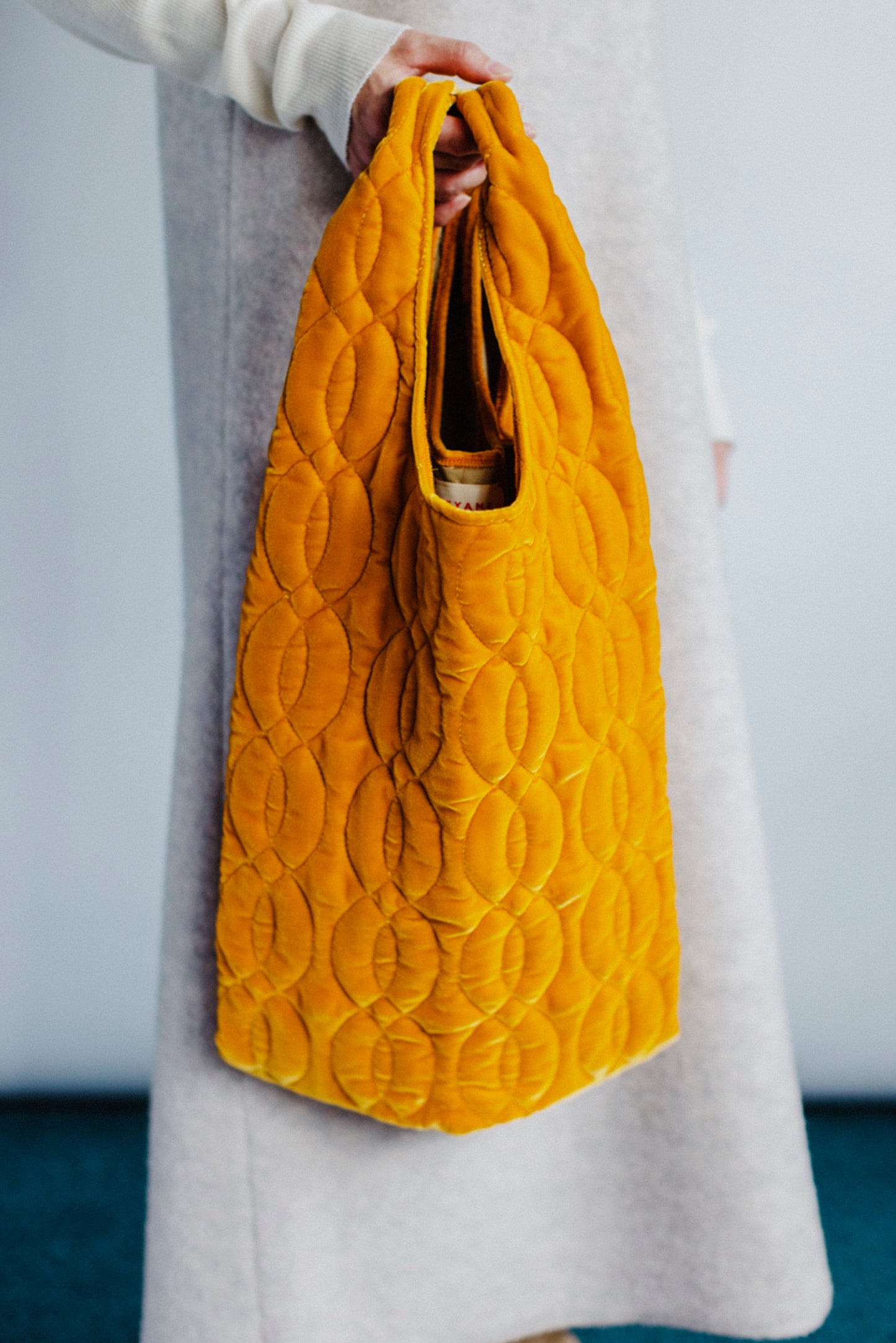 VELOUR QUILTING BAG