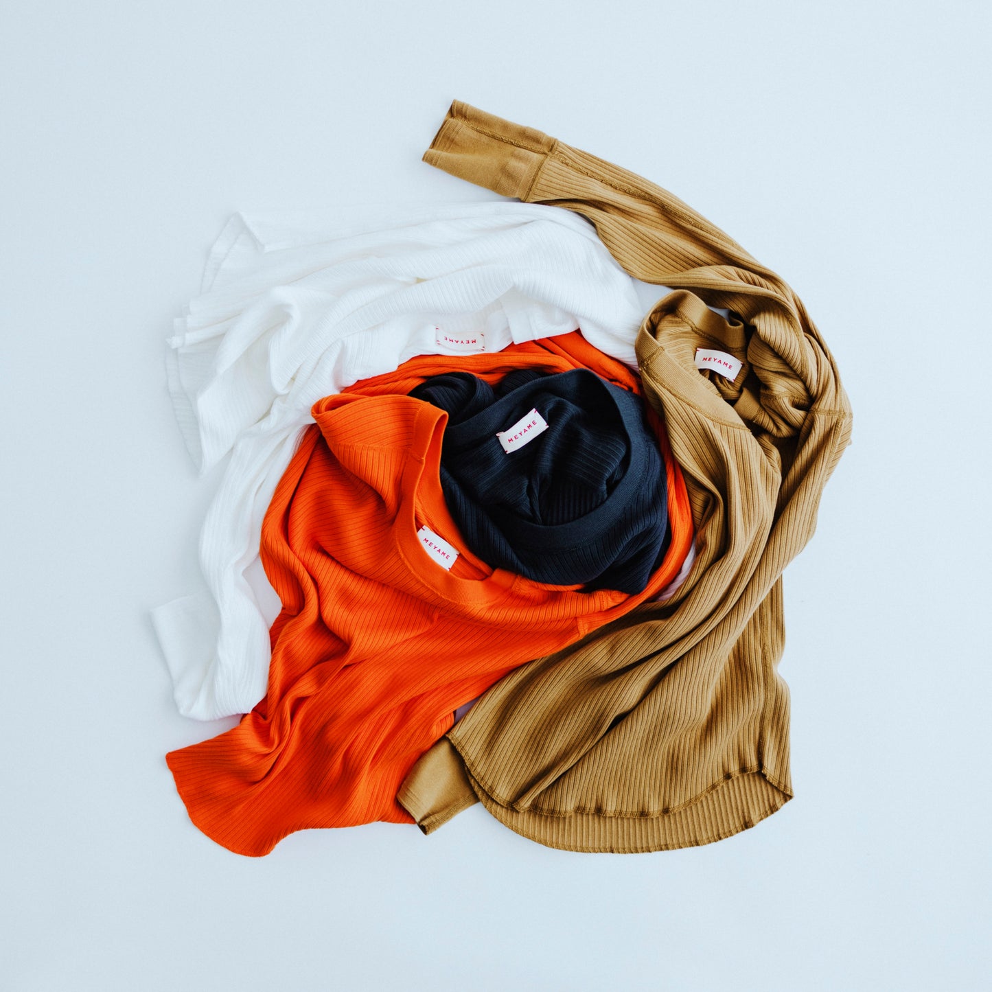 OBLONG NECK RIB PULLOVER
