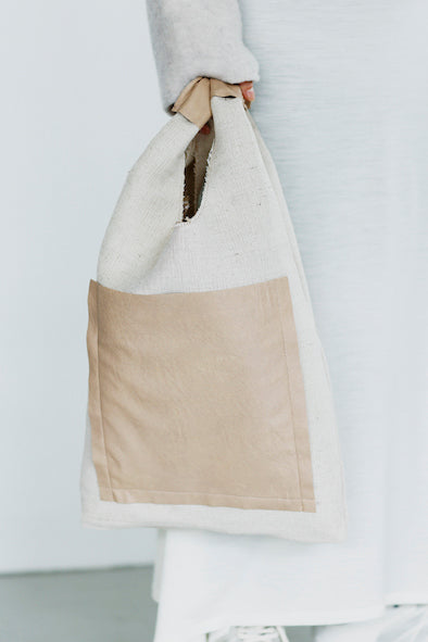 BIG POCKET TOTE BAG