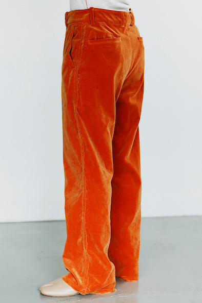 VELOUR CUT-OFF PANTS