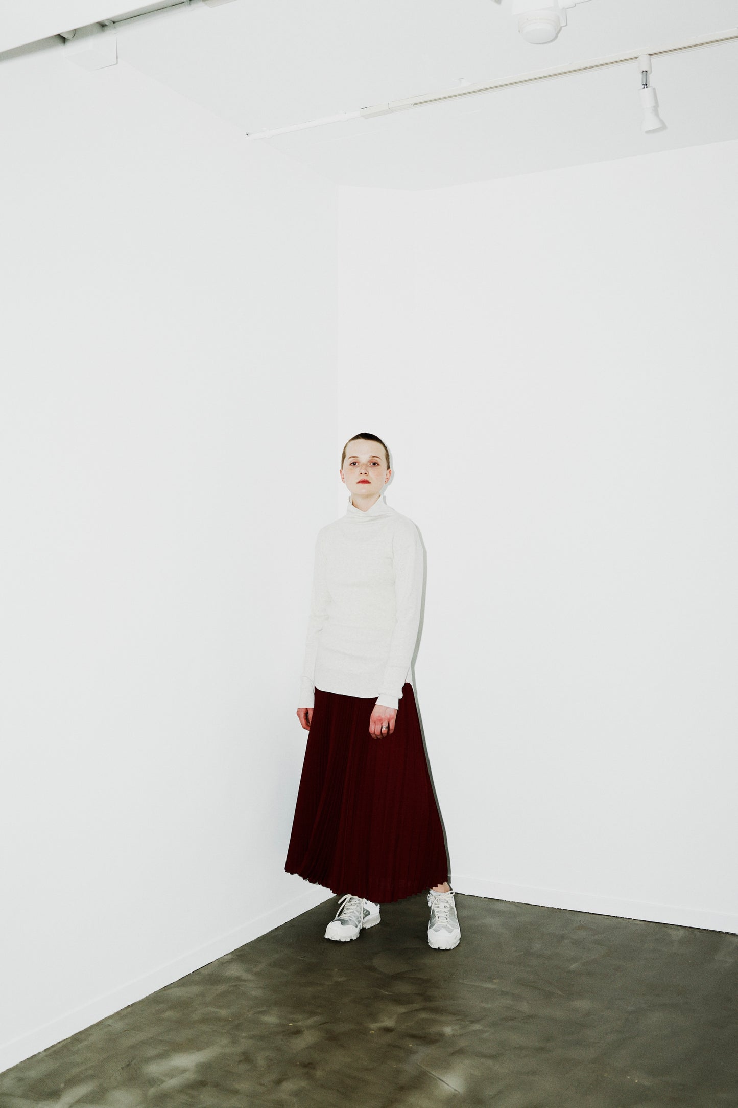 PLEATED SKIRT