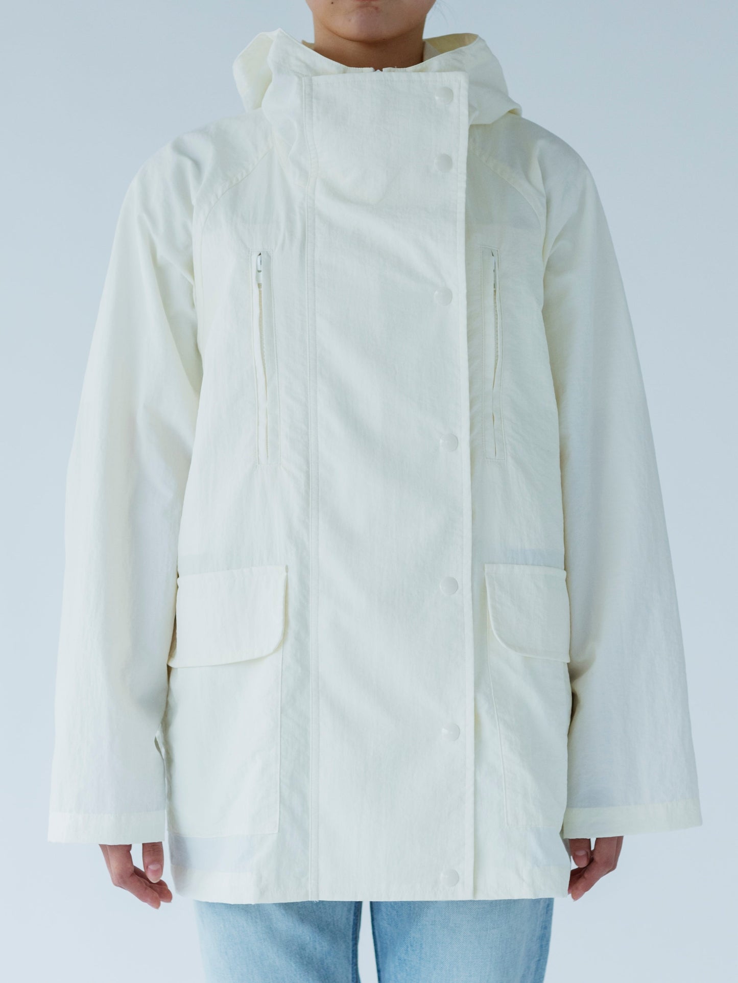 MANY POCKETS SHORT PARKA