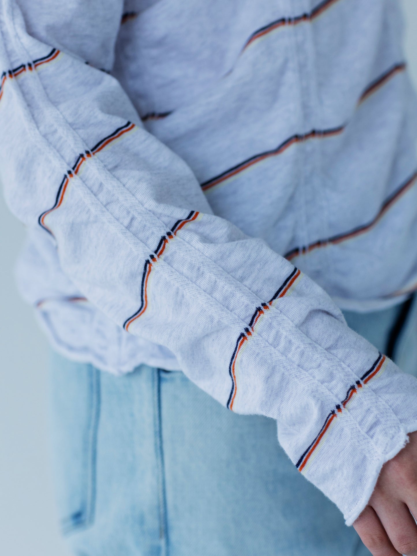 TUCKED JACQUARD BORDER PULLOVER