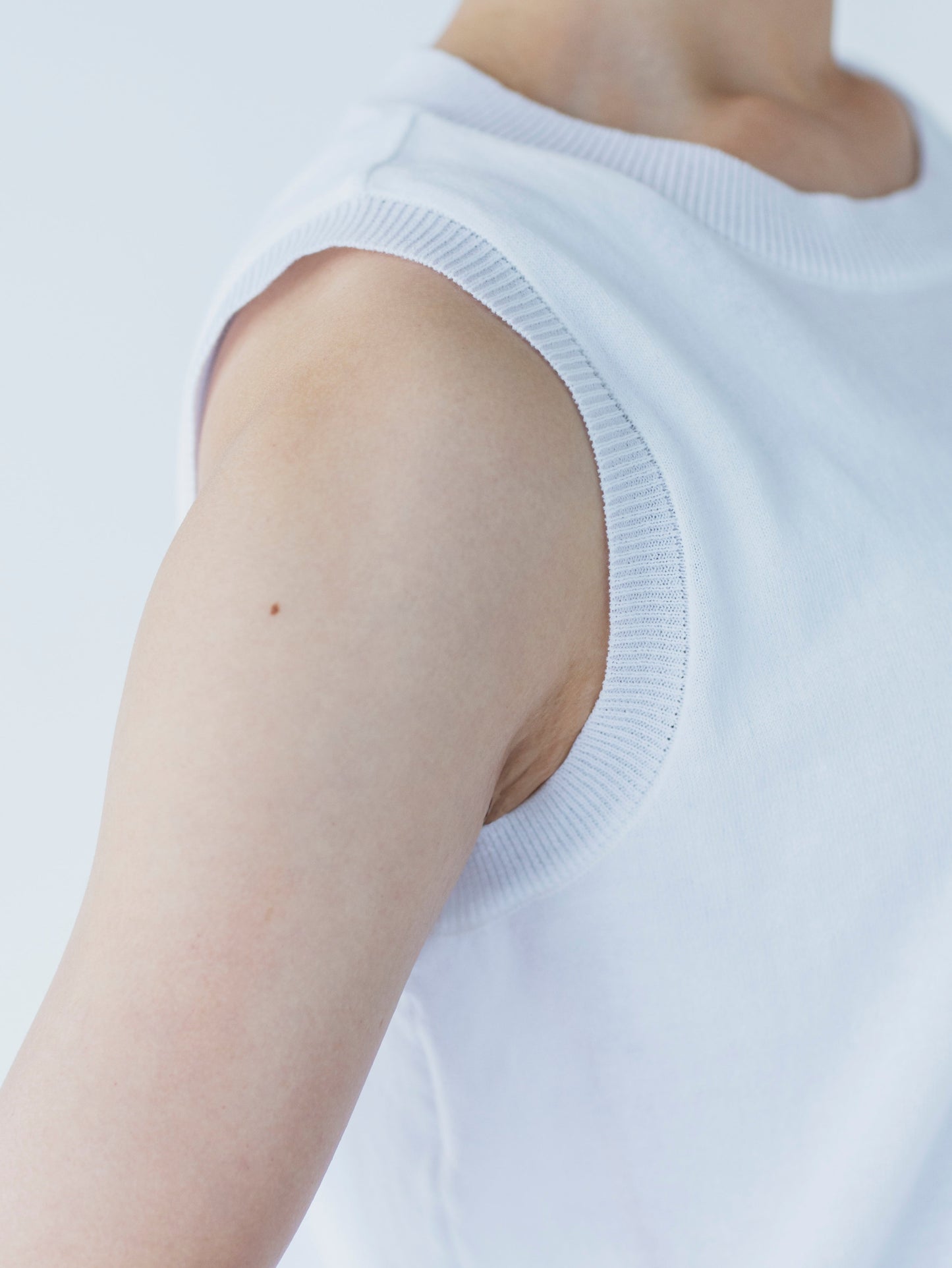 COTTON KNIT SLEEVELESS