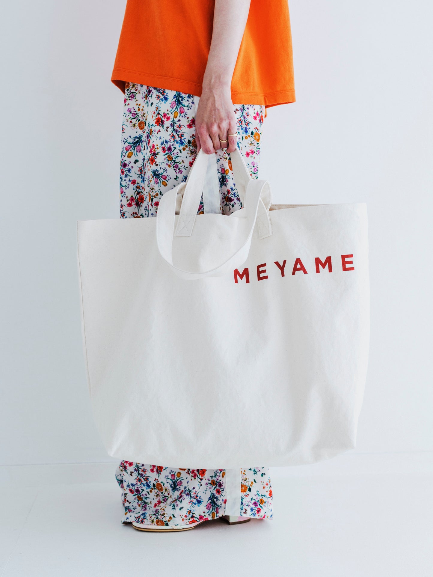 CANVAS BIG TOTE