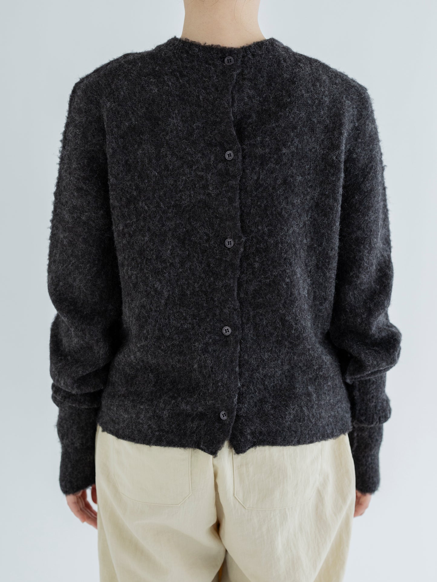 FLUFFY PULLOVER / CARDIGAN