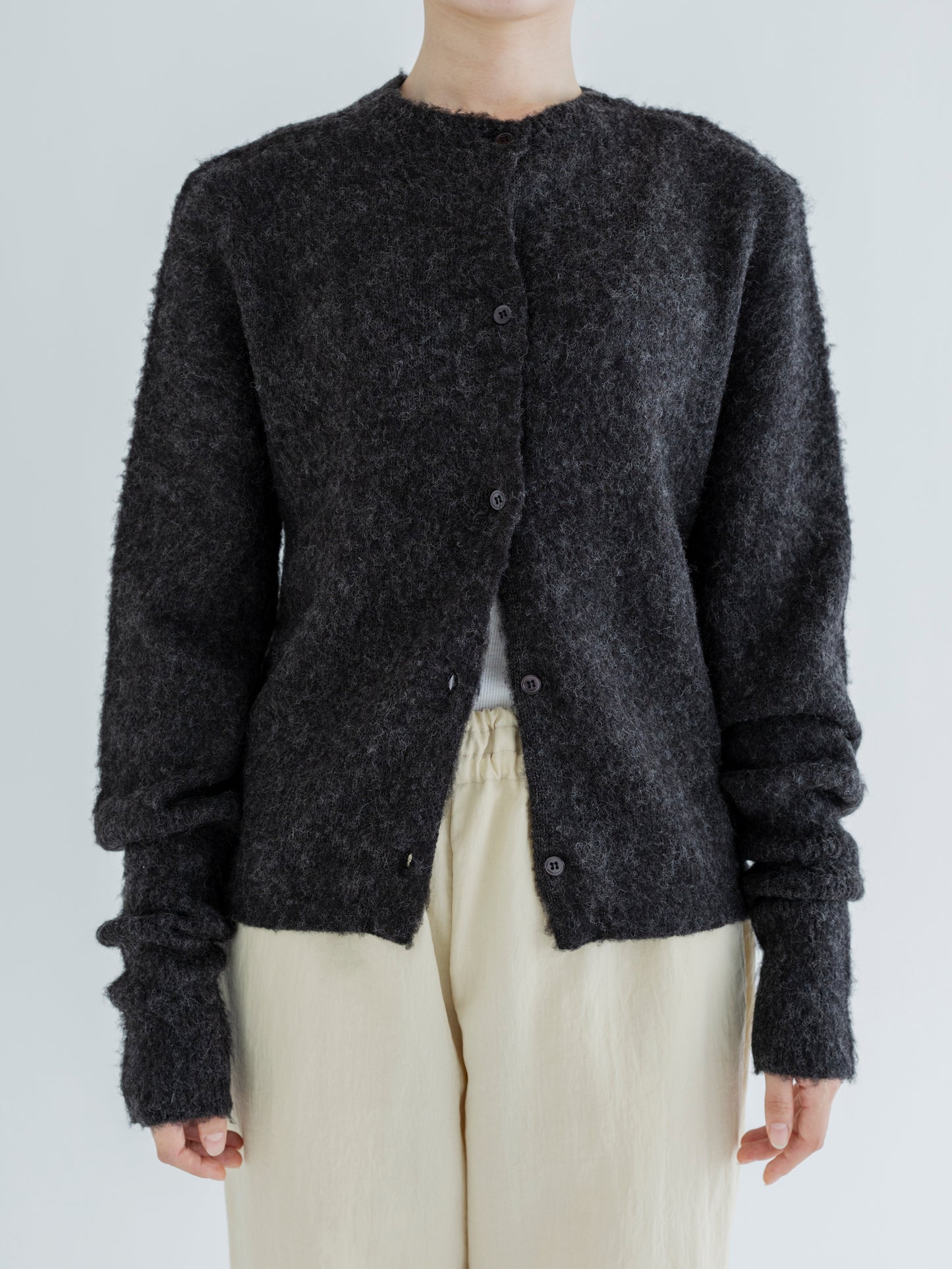 FLUFFY PULLOVER / CARDIGAN