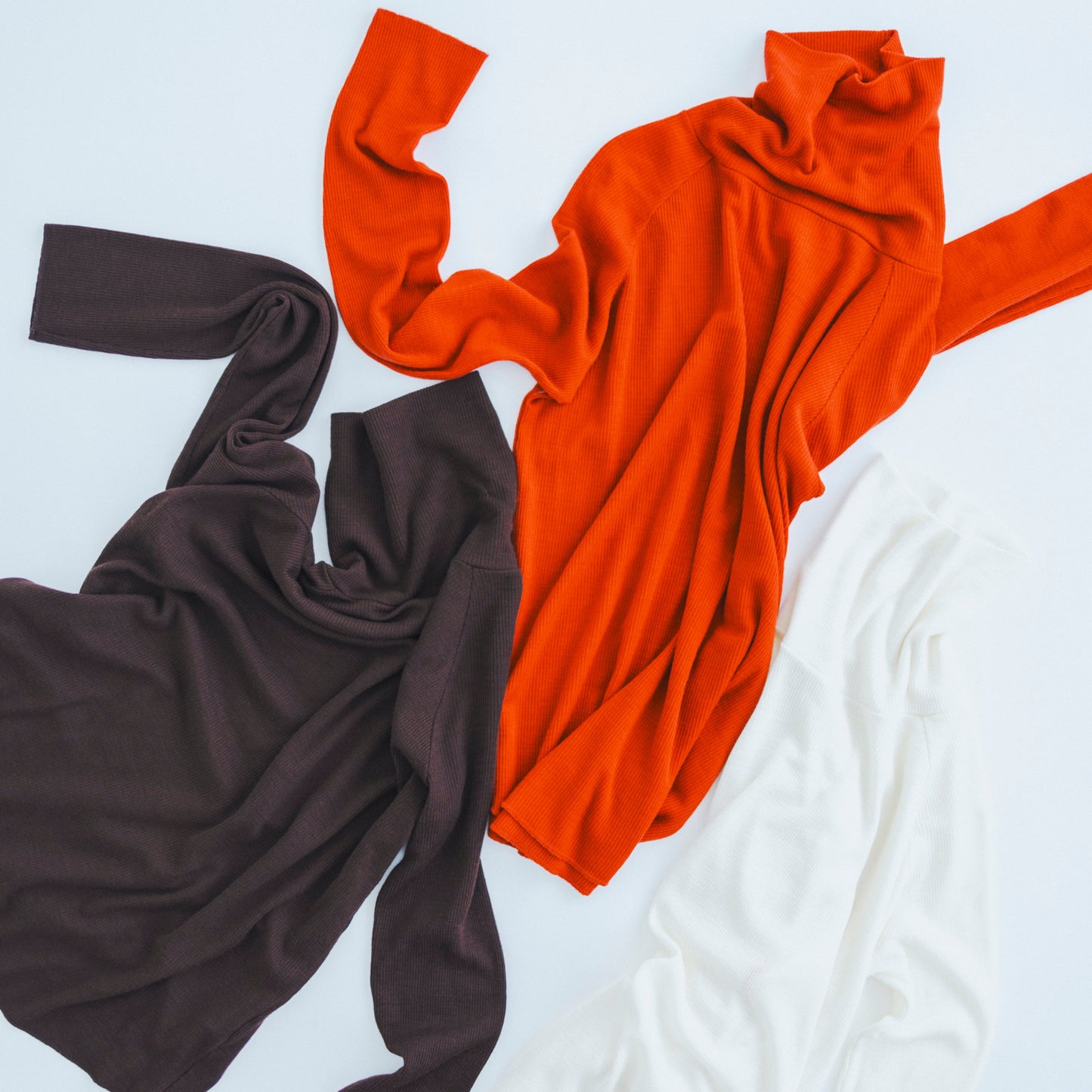 WASHABLE WOOL RIB TURTLE NECK PULLOVER