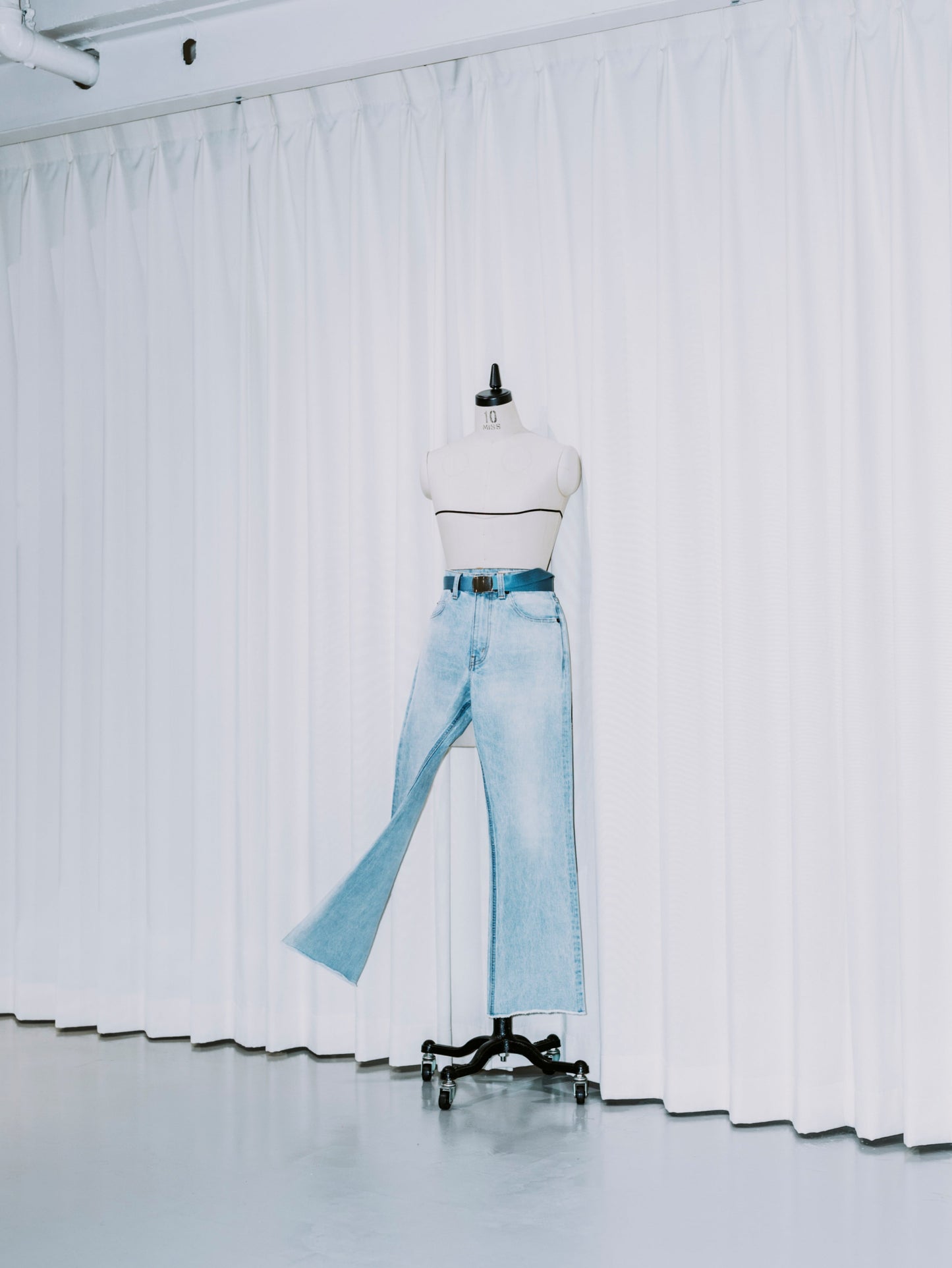 EVERYDAY FLARE DENIM (LIGHT BLUE)