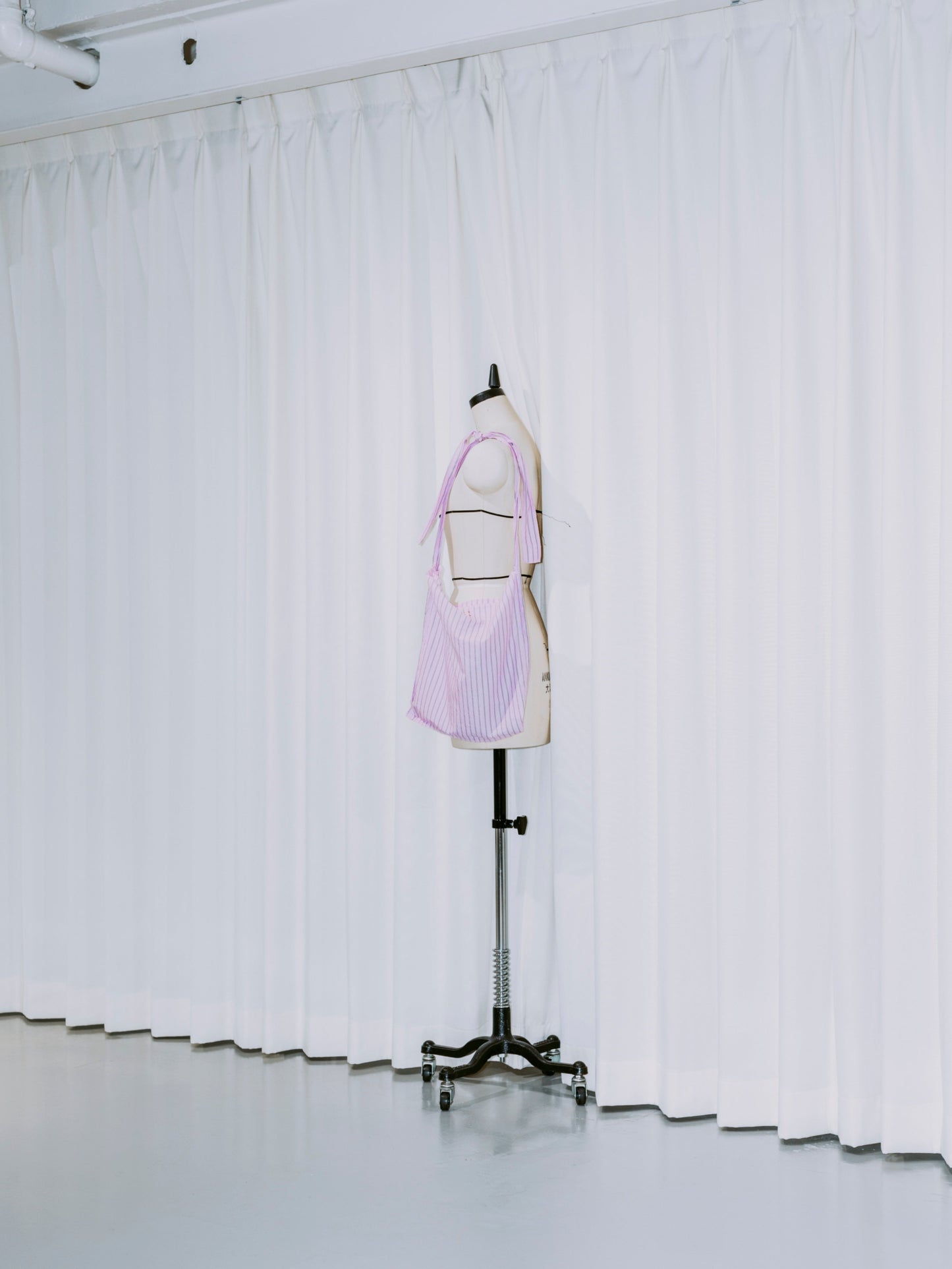 LIGHT STRIPE BAG