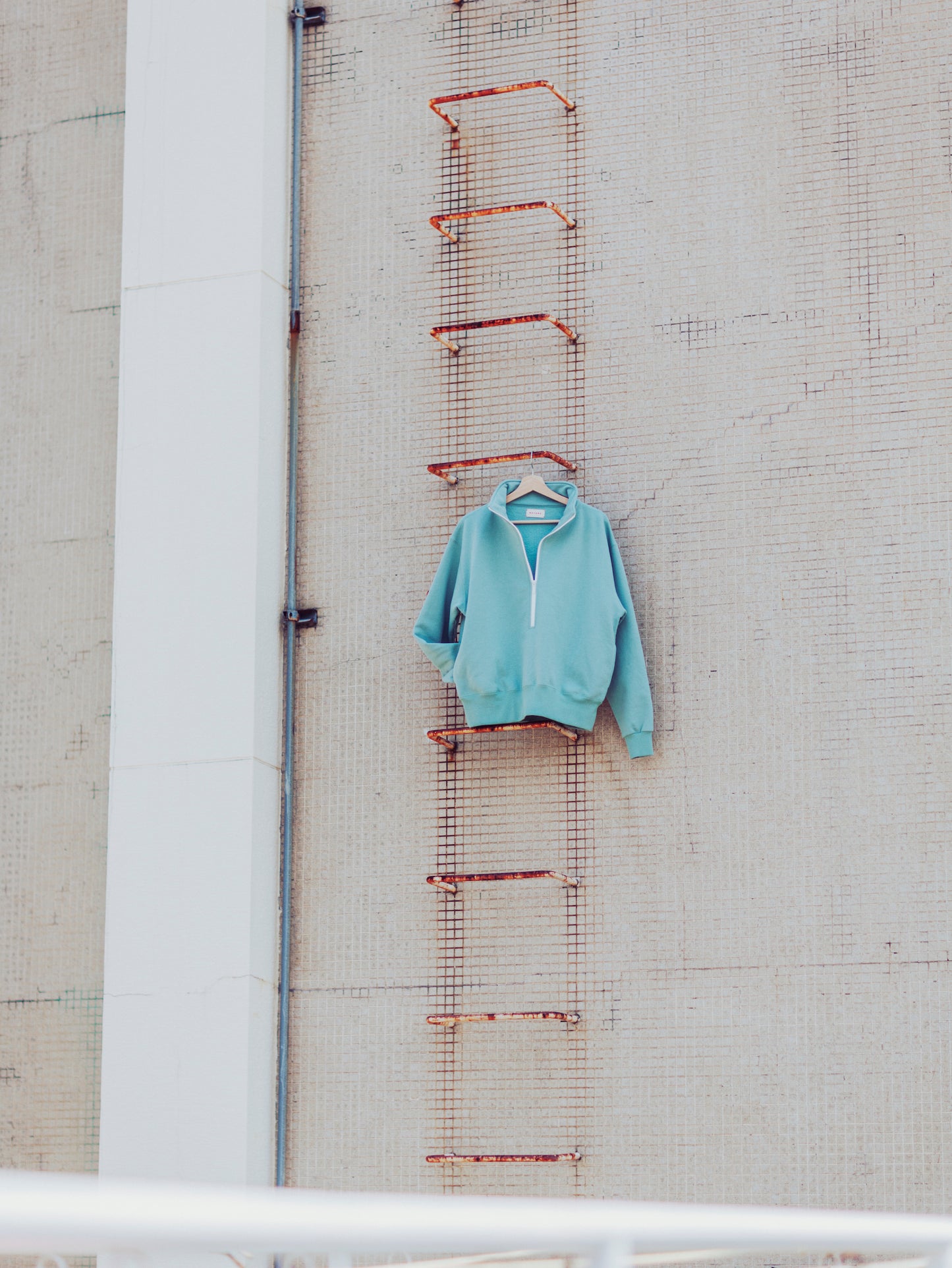LONG ZIP SWEAT SHIRT