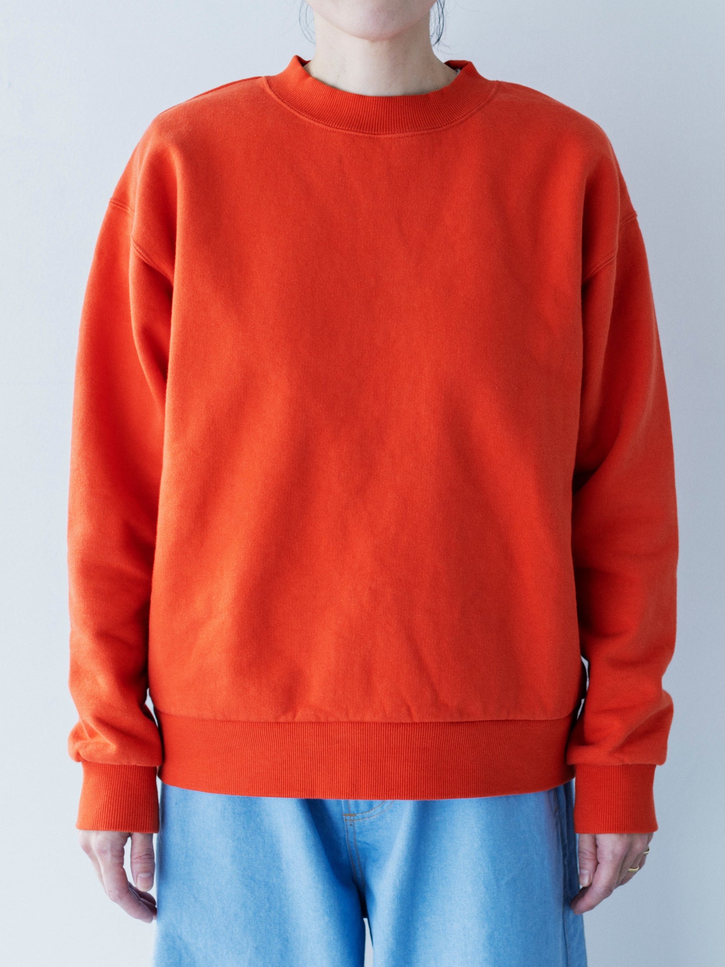 SWEAT SHIRT