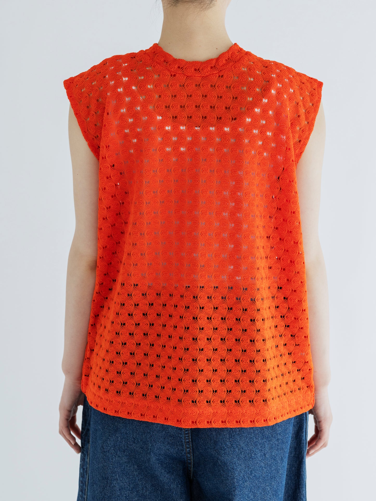 FRONT & BACK LACE SLEEVELESS