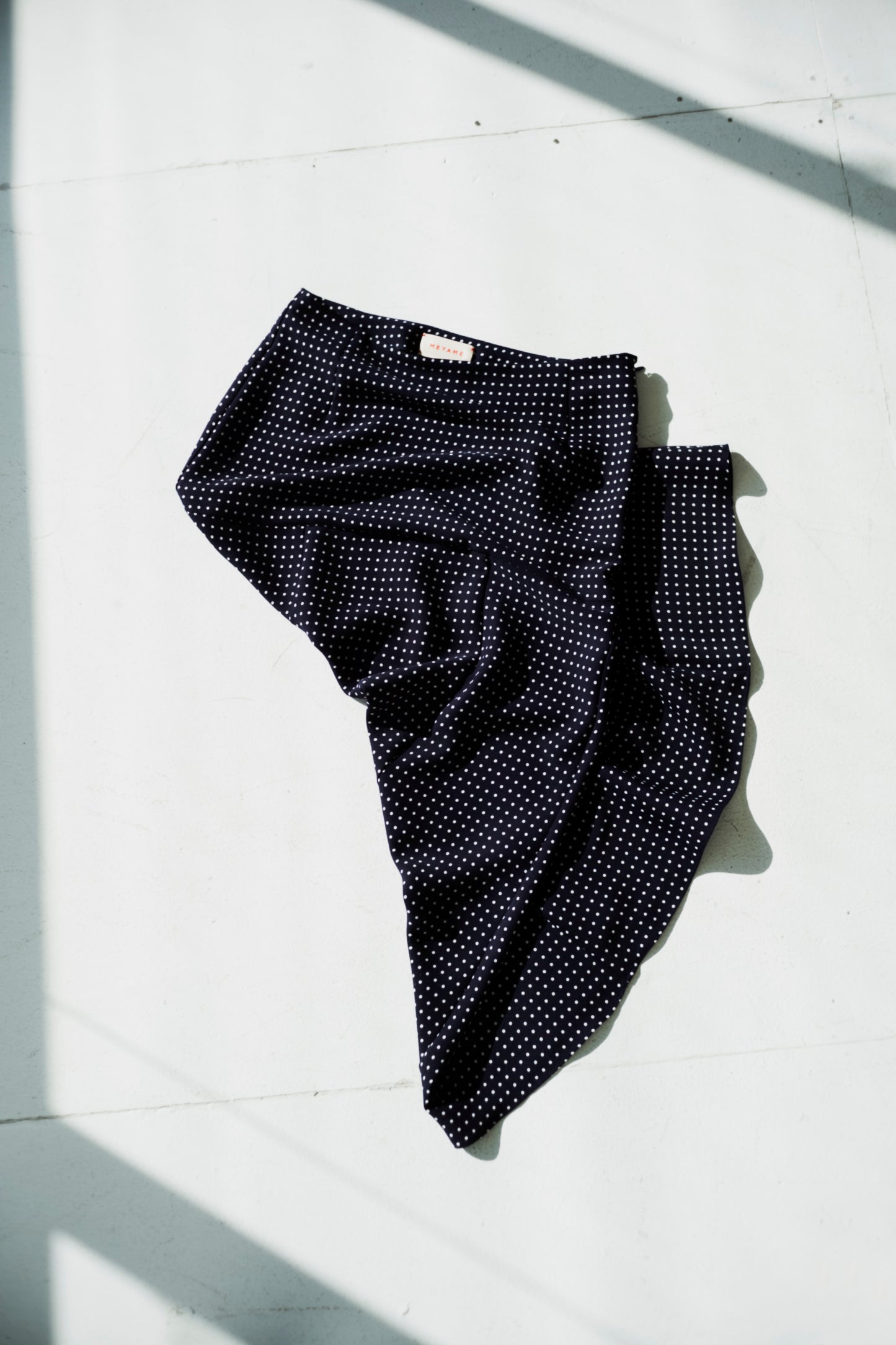 BEAUTIFUL SKIRT (DOT)