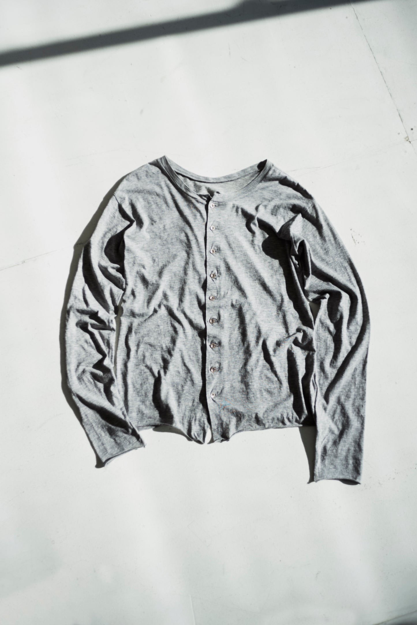 LIGHT COTTON LONG SLEEVE TEE