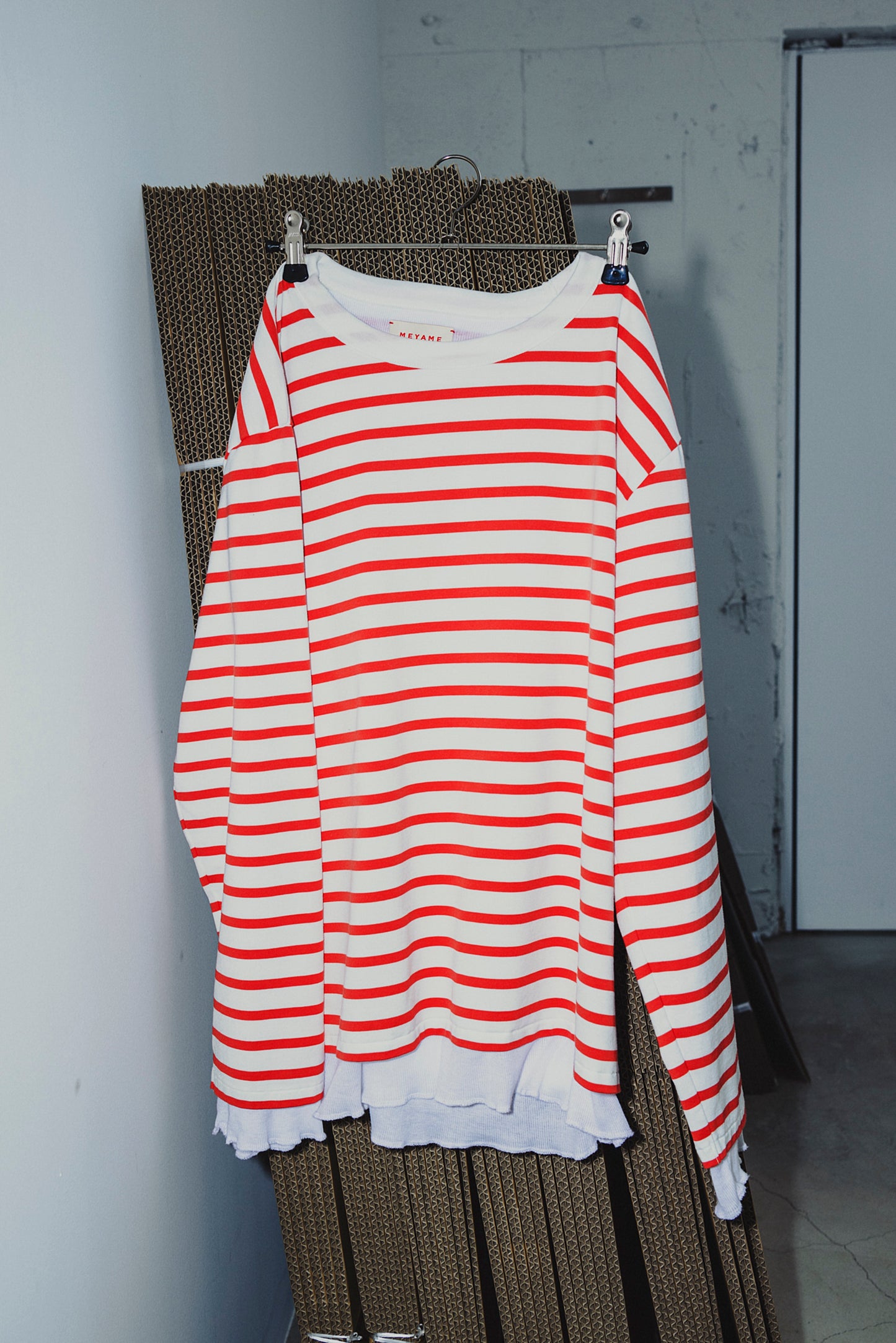 BORDER DOUBLE LONG SLEEVE TEE