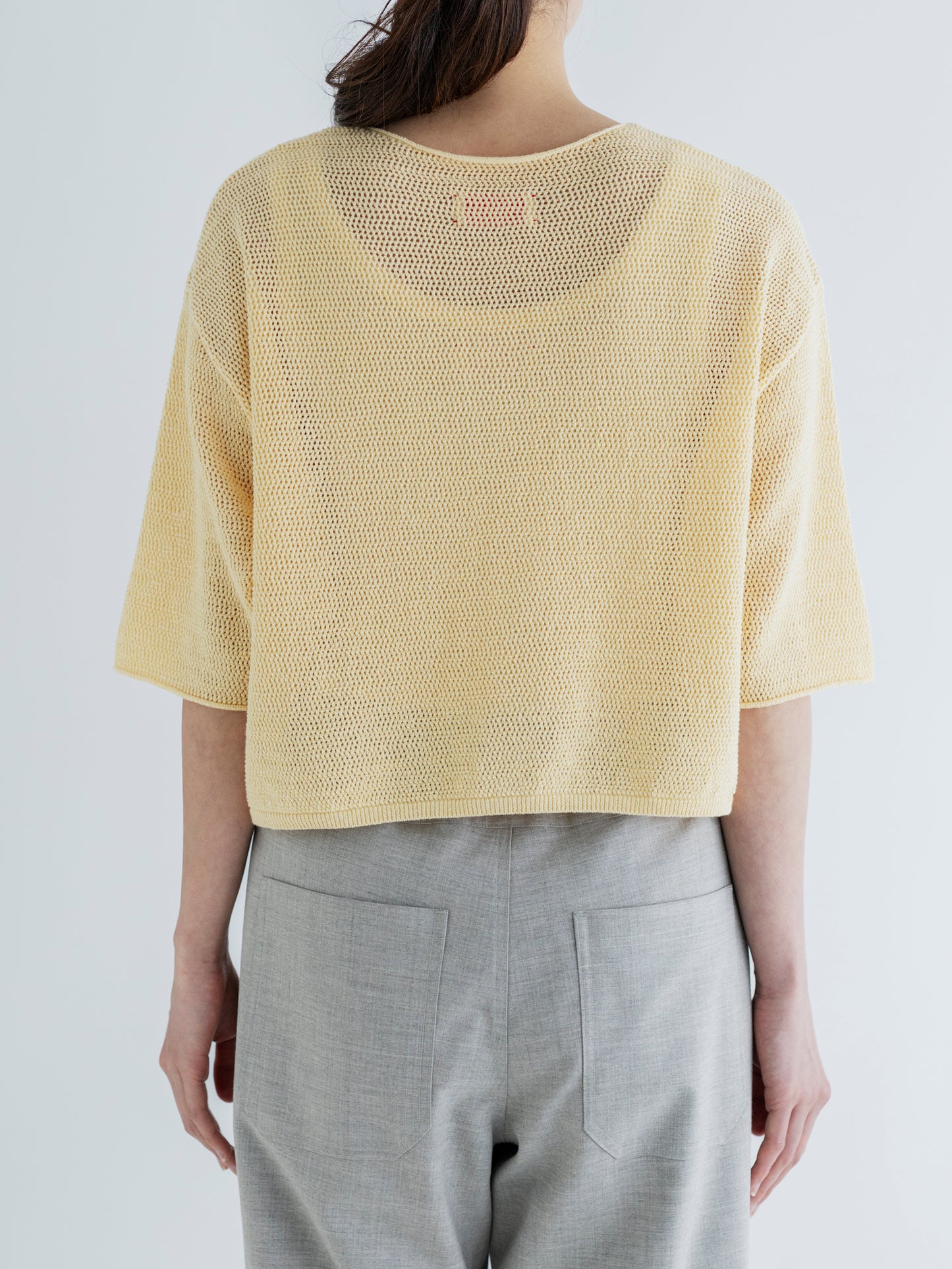 LONG SLIT HALF-SLEEVE KNIT