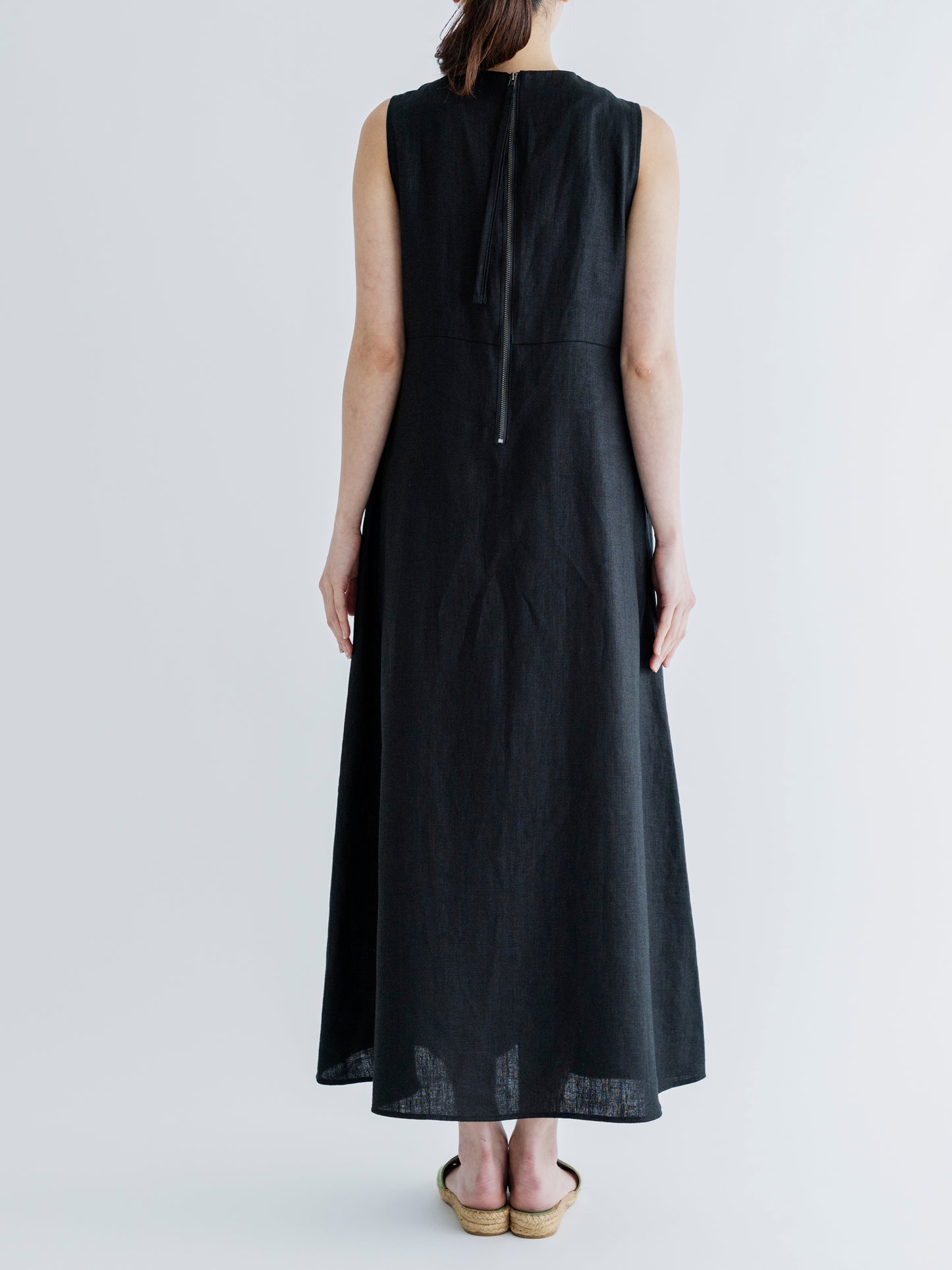 LINEN DRESS