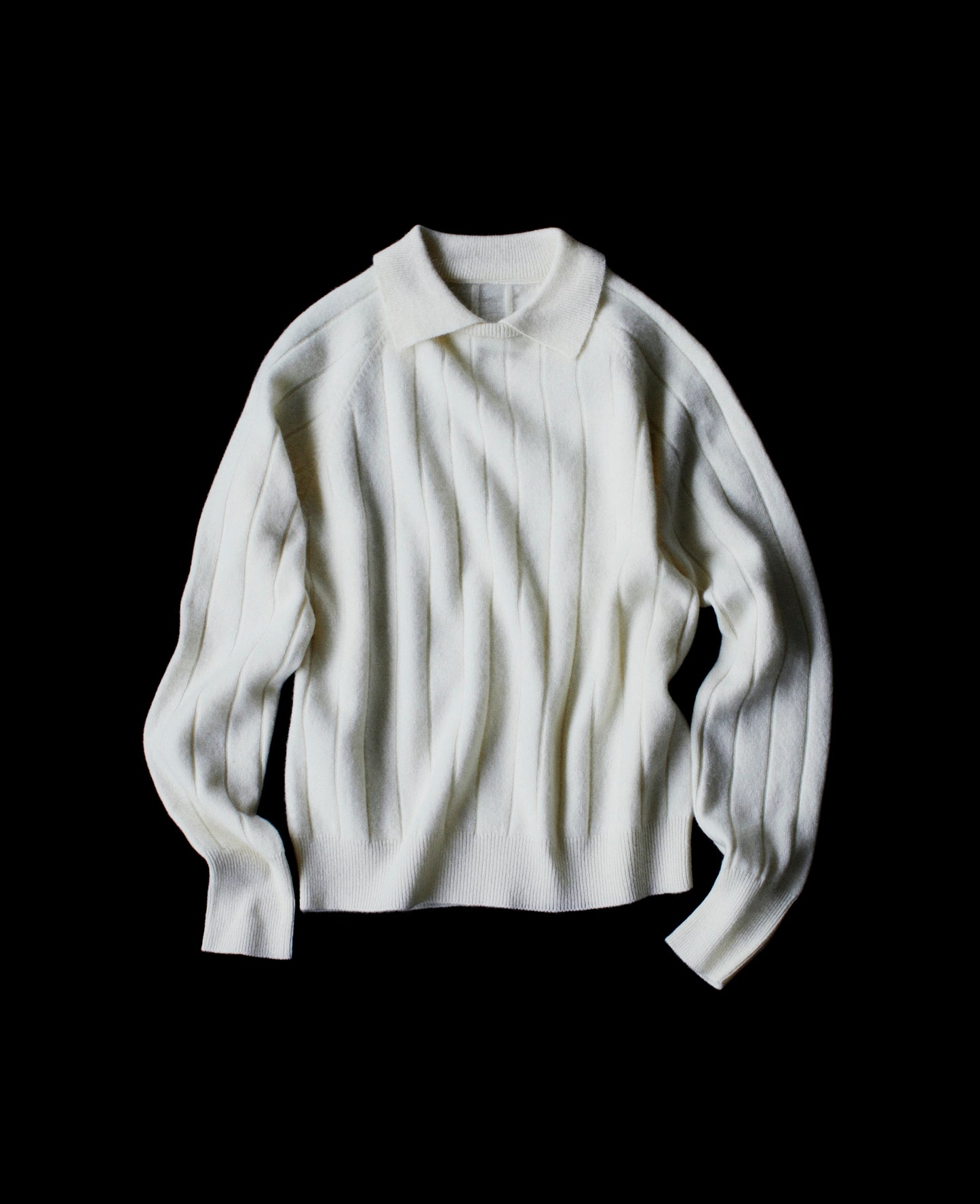 WITH COLLAR