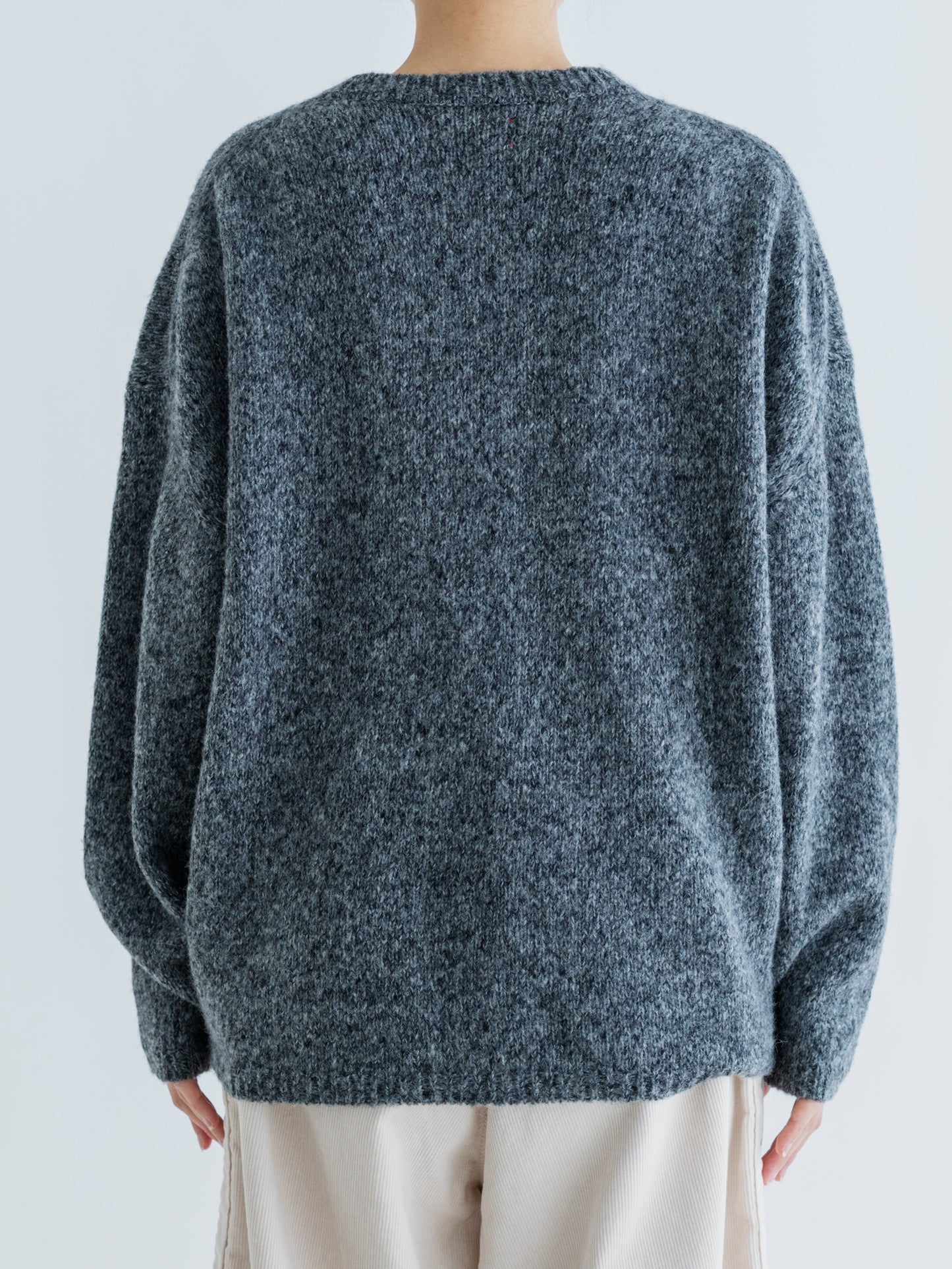 FLUFFY WOOL PULLOVER