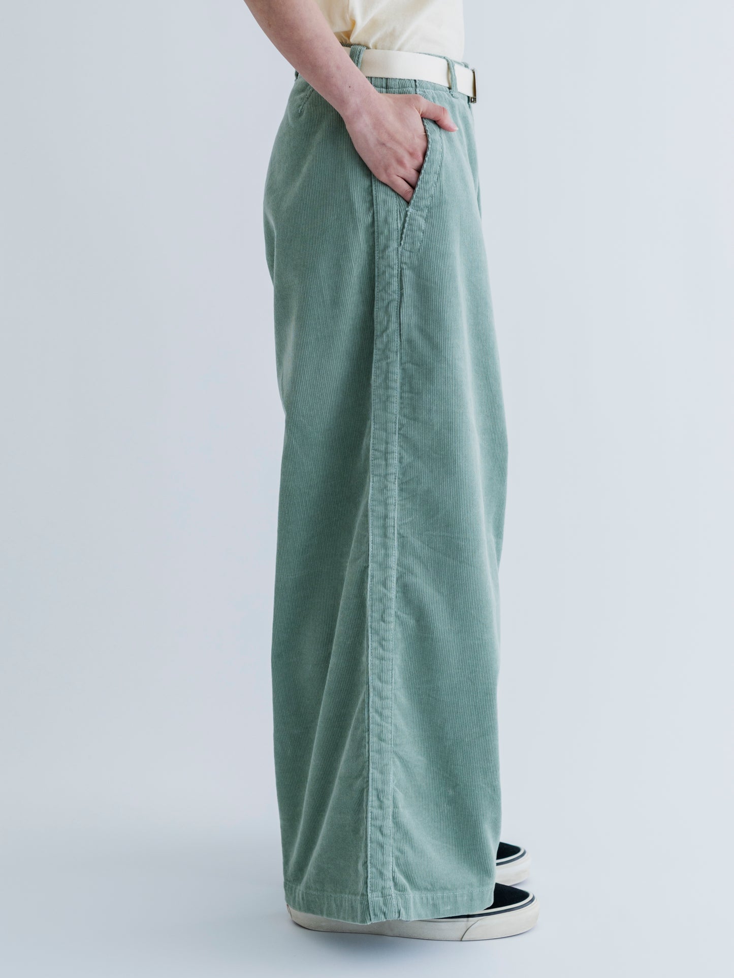 CORDUROY SIDE LINE WIDE PANTS