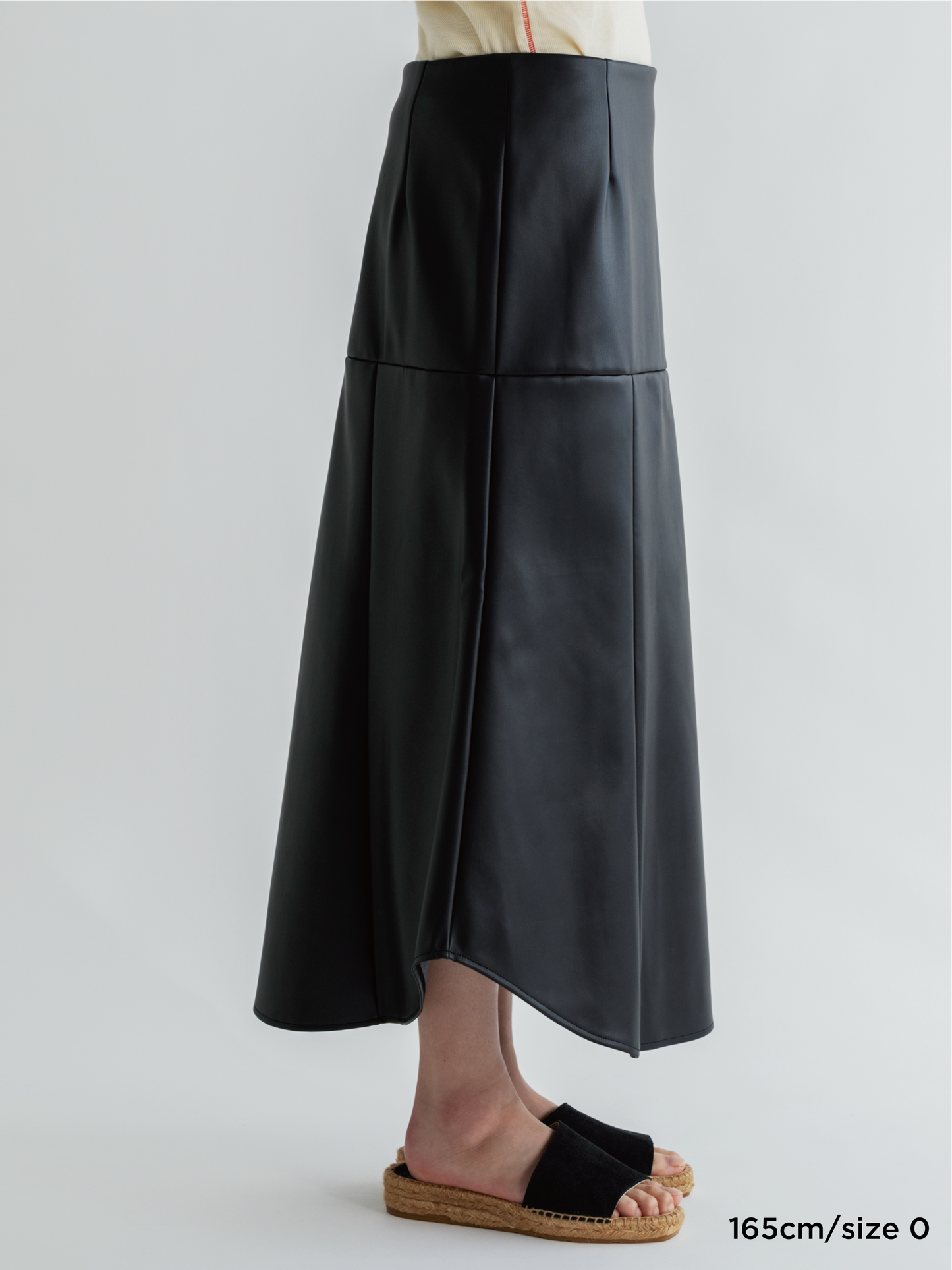 SYNTHETIC LEATHER BEAUTIFUL SKIRT