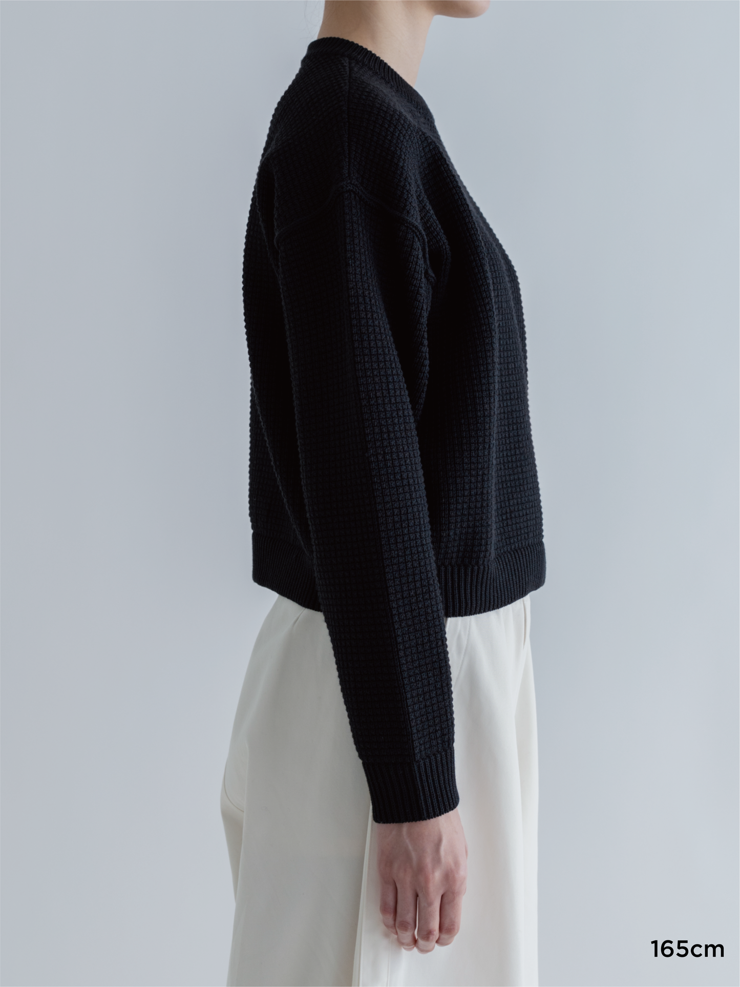 SHORT WIDE KNIT PULLOVER