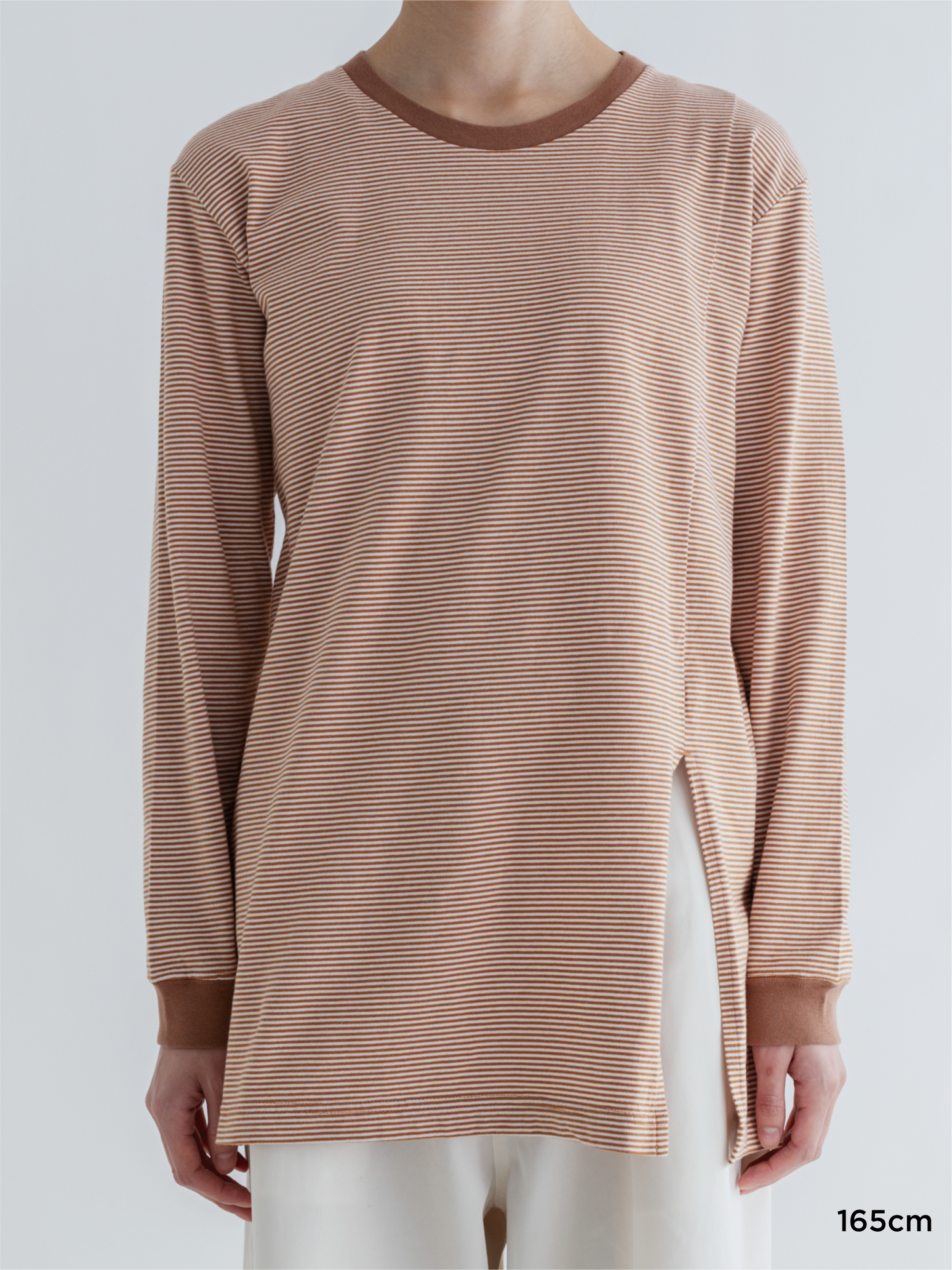 BORDER SLIT LONG SLEEVE TEE