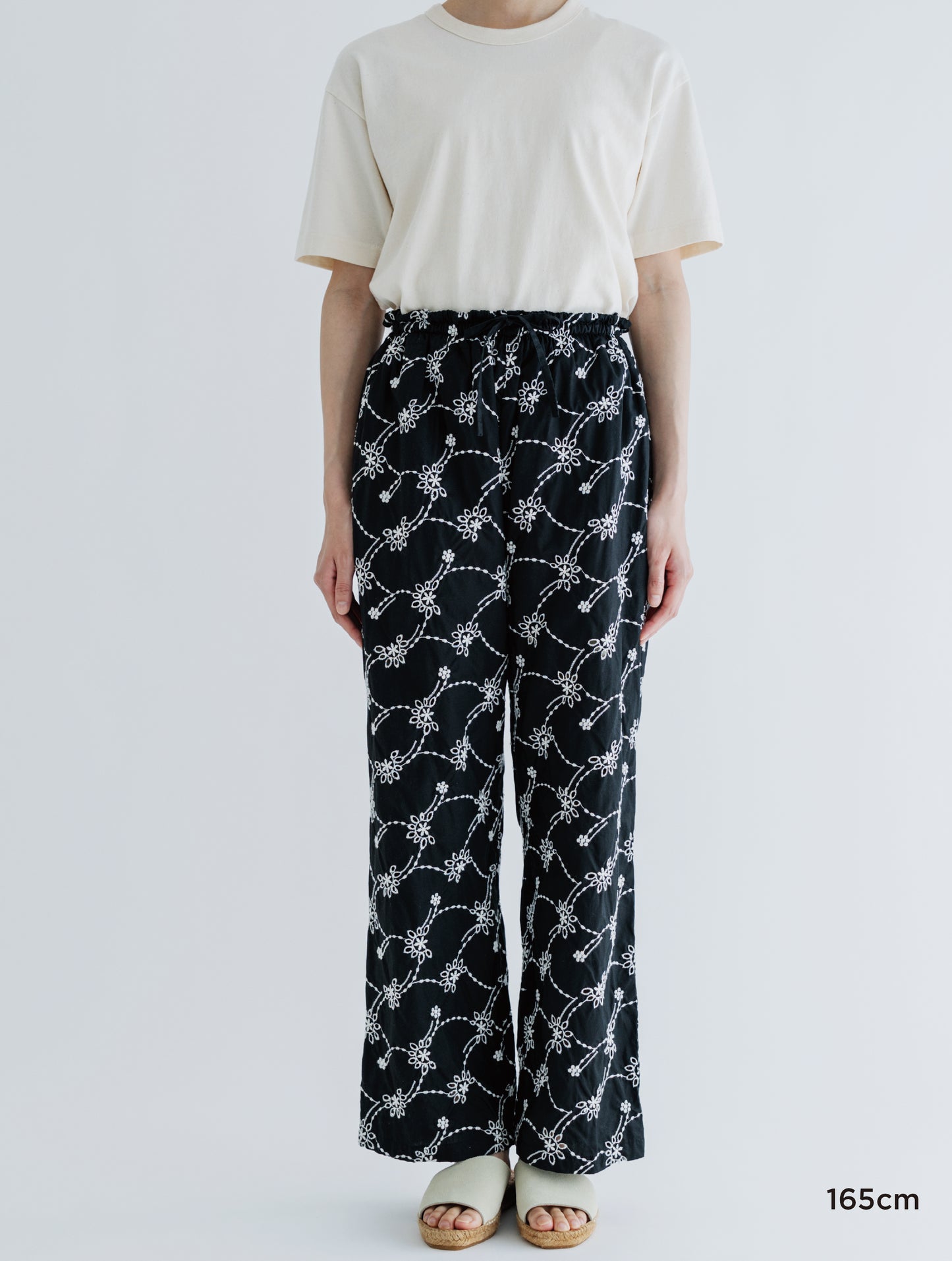EMBROIDERED COZY PANTS