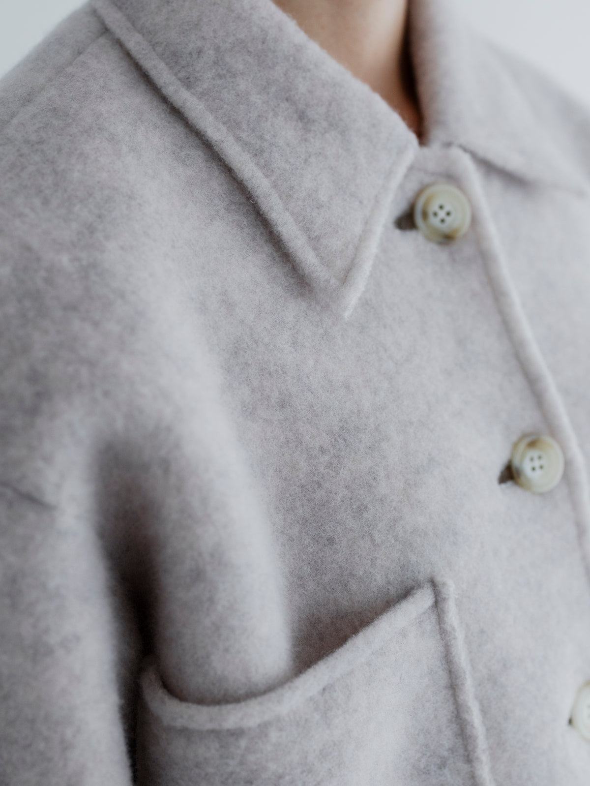 LIGHT WOOL SHROT JACKET