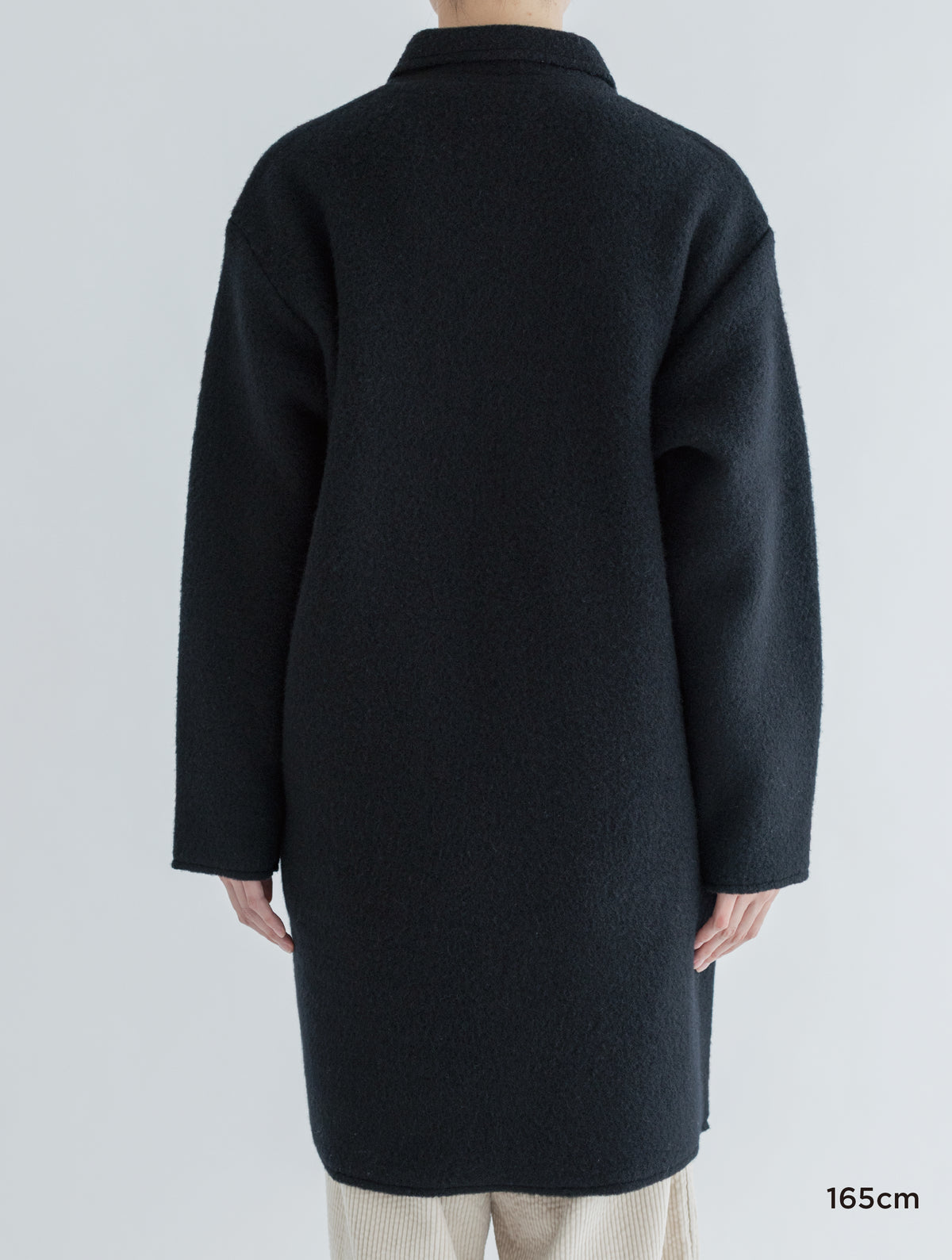 LIGHT WOOL COAT