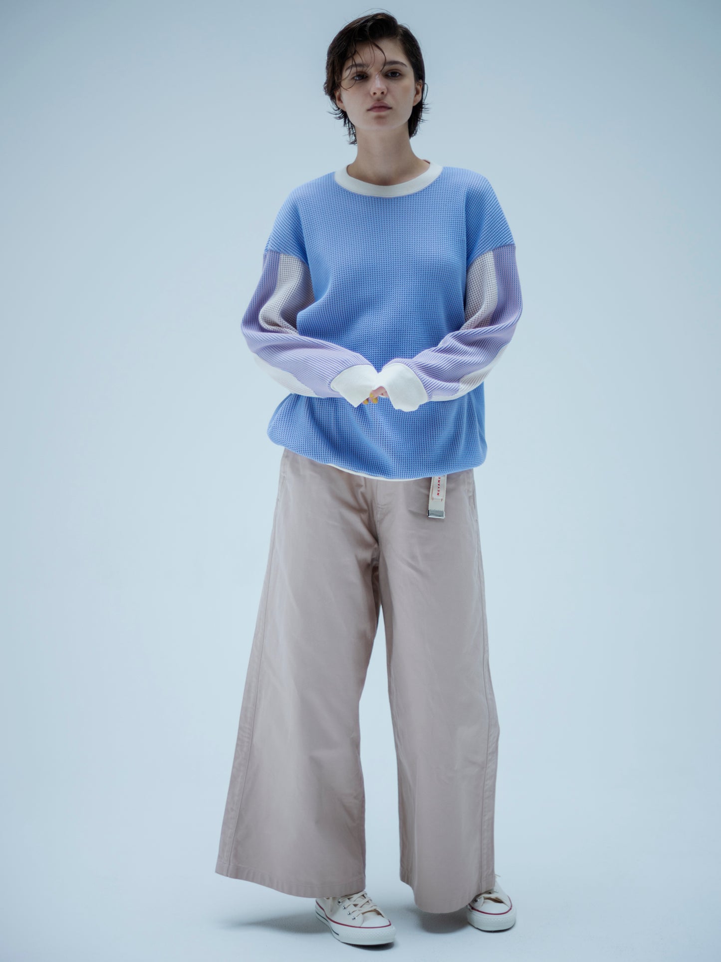 COLOR SWITCHING WAFFLE PULLOVER