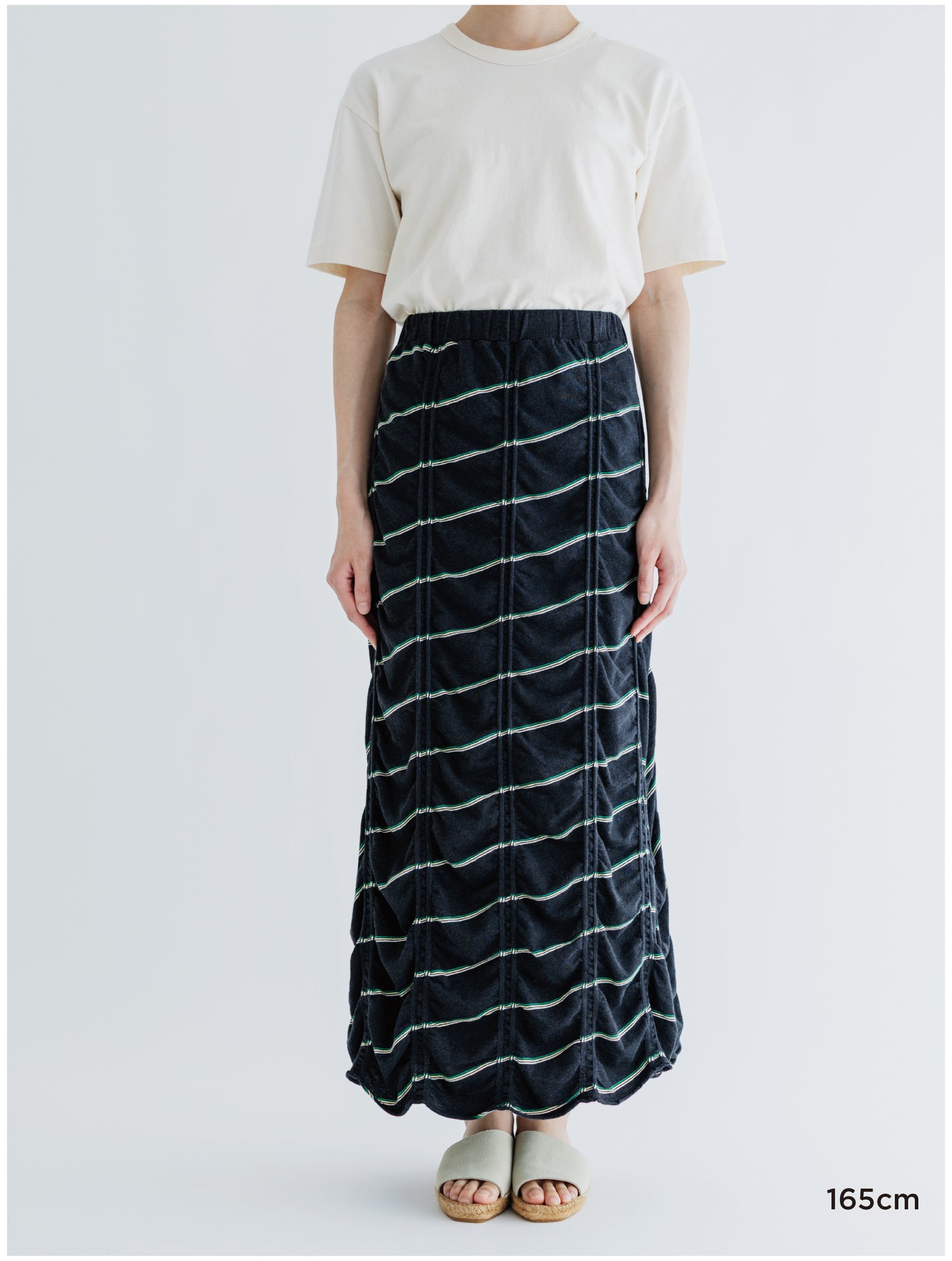 TUCKED JACQUARD BORDER SKIRT