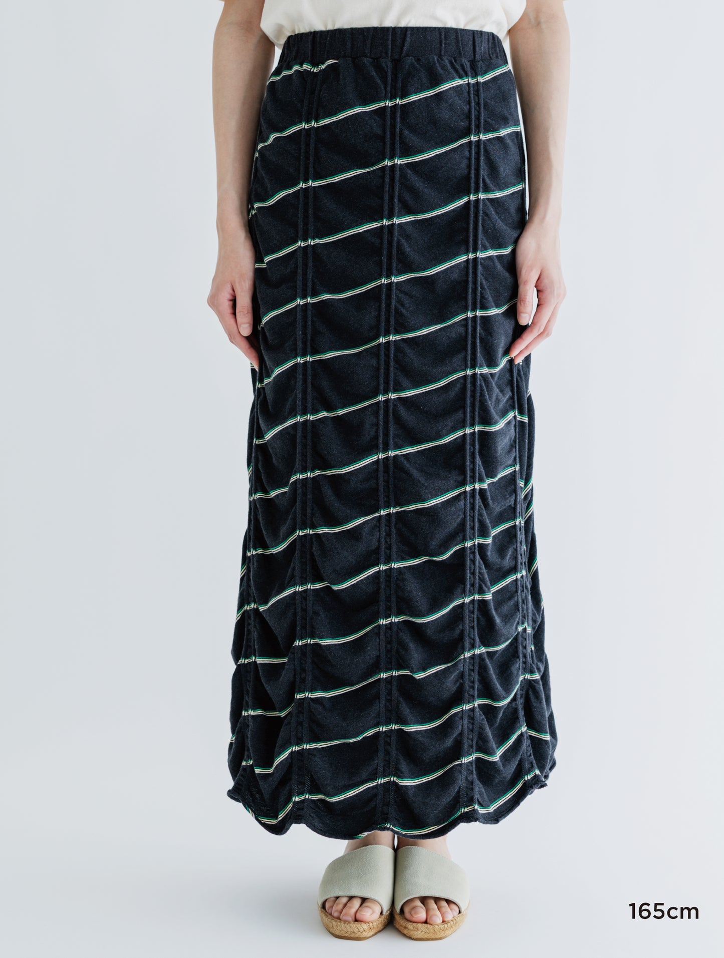 TUCKED JACQUARD BORDER SKIRT