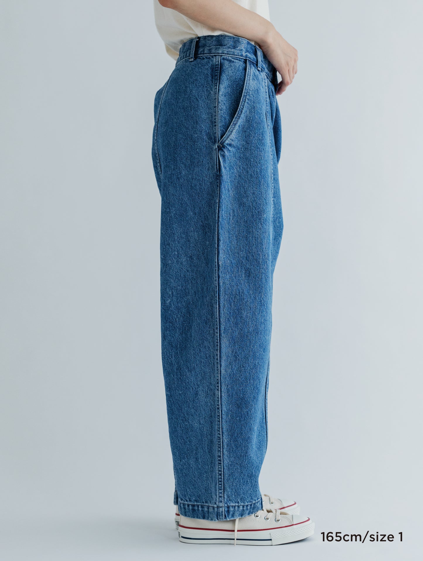 DENIM WIDE TUCK PANTS