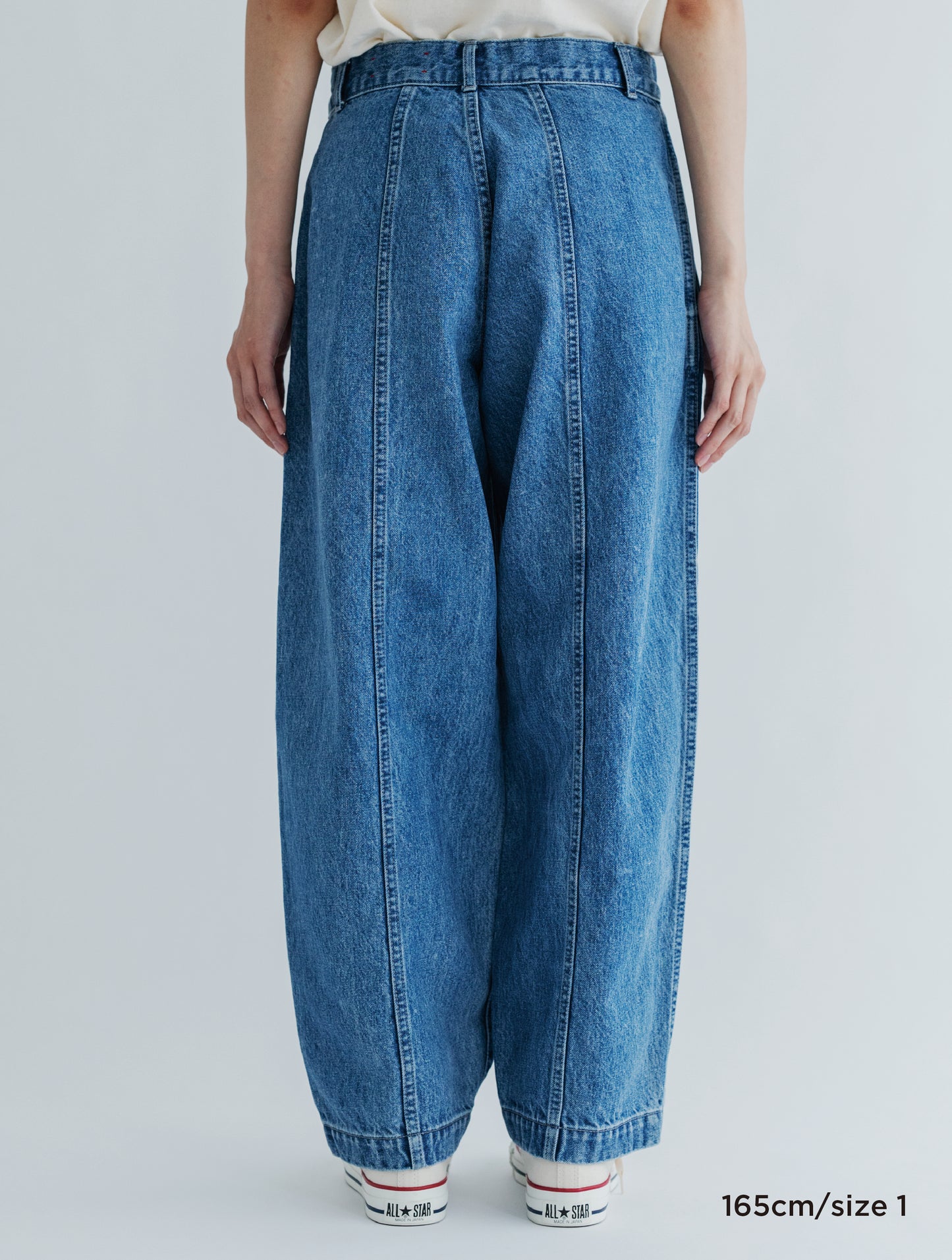 DENIM WIDE TUCK PANTS