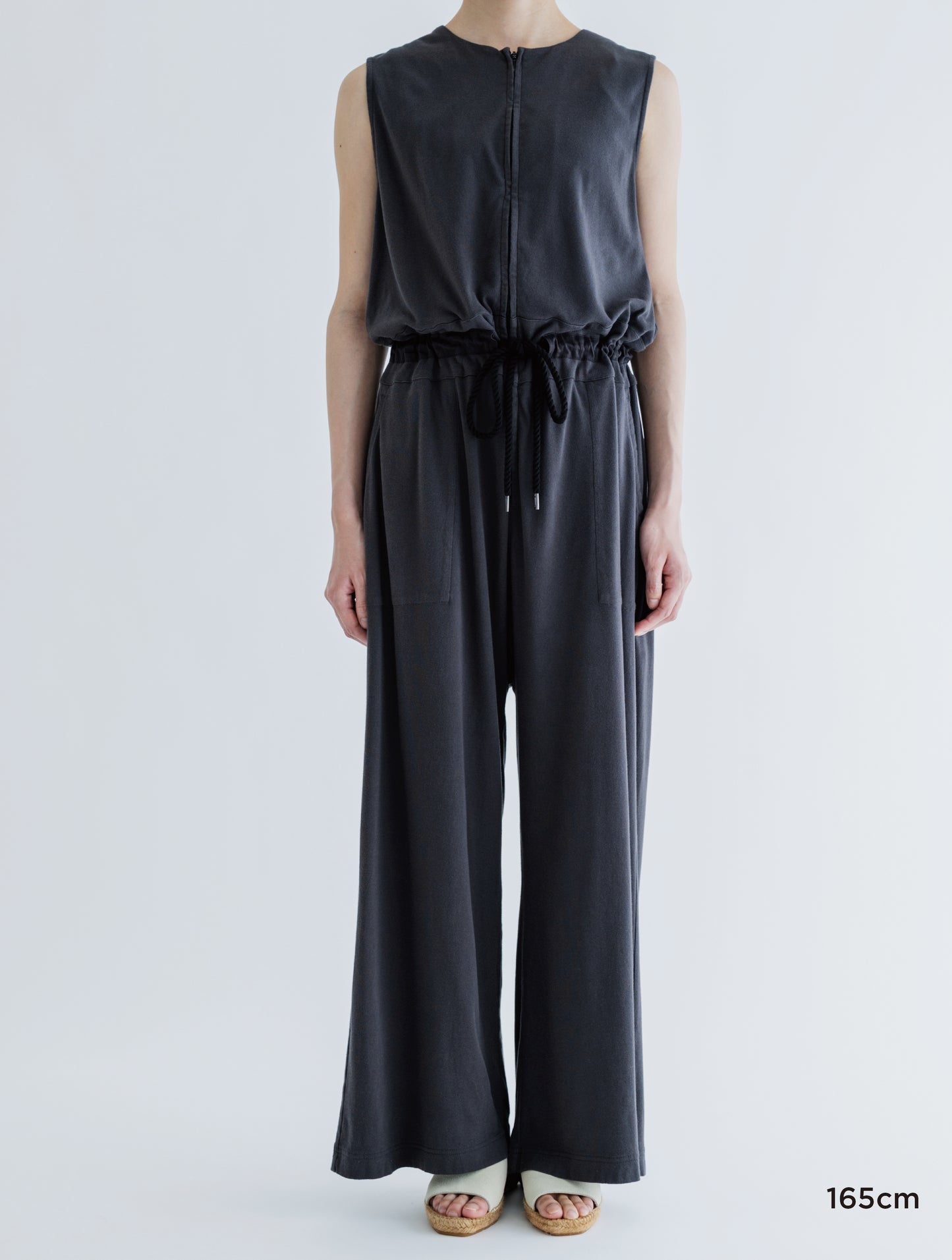 SLEEVELESS HALF ZIP ALL-IN-ONE