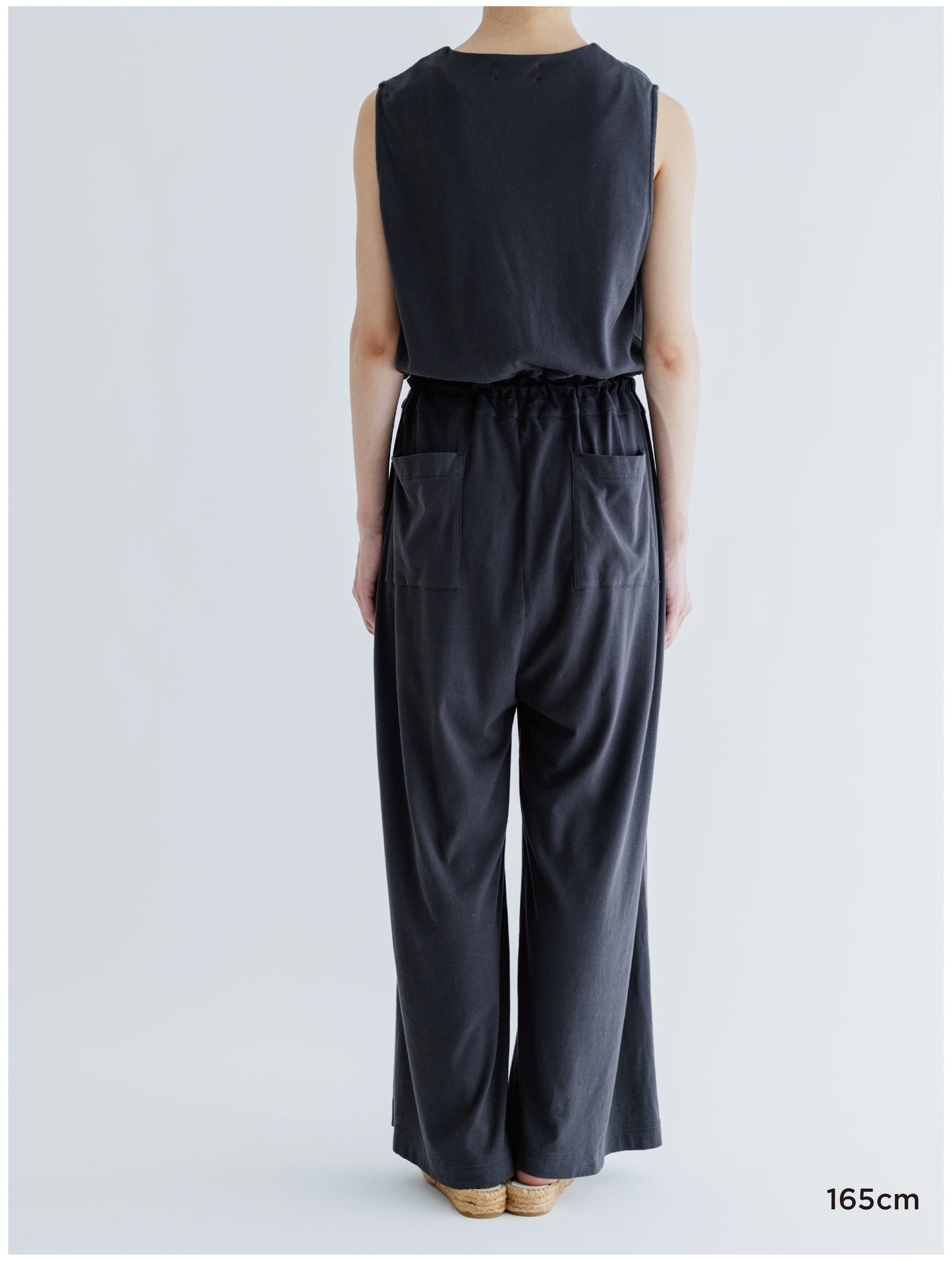 SLEEVELESS HALF ZIP ALL-IN-ONE